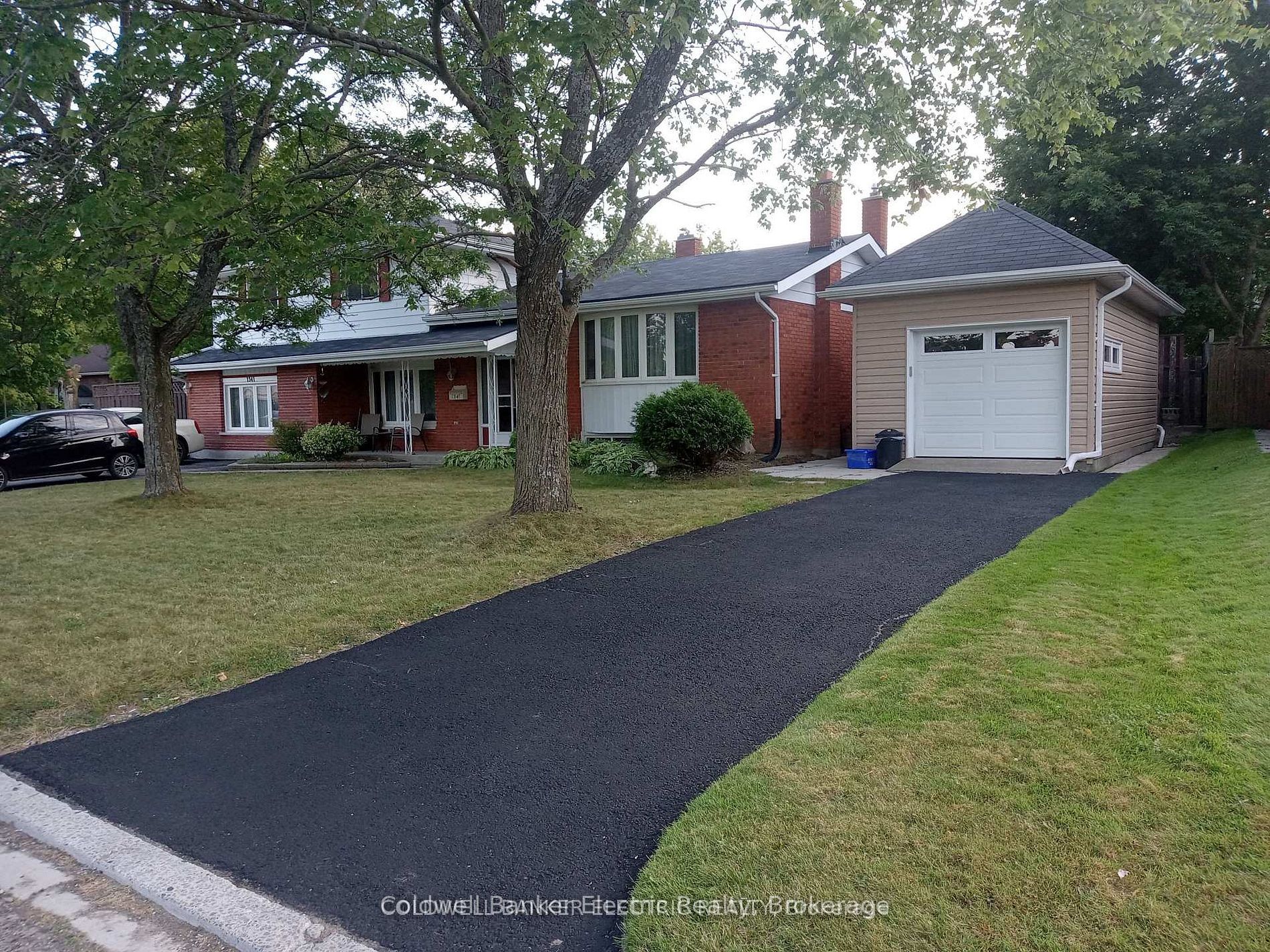 1341 Heather Lane, Peterborough, ON K9J 7N1 photo 2
