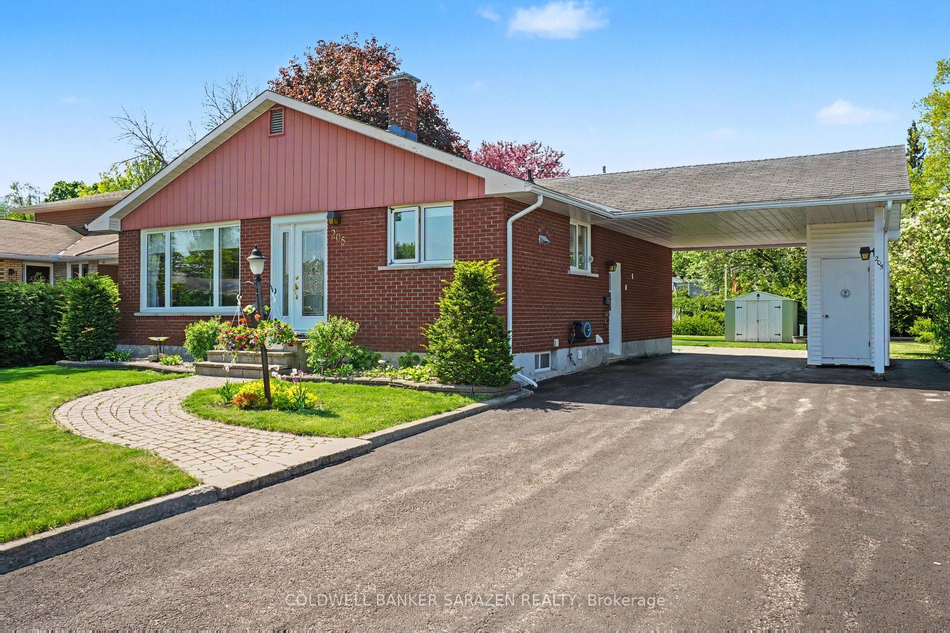 205 Airth Boulevard W, Renfrew, ON K7V 2J7 photo 2