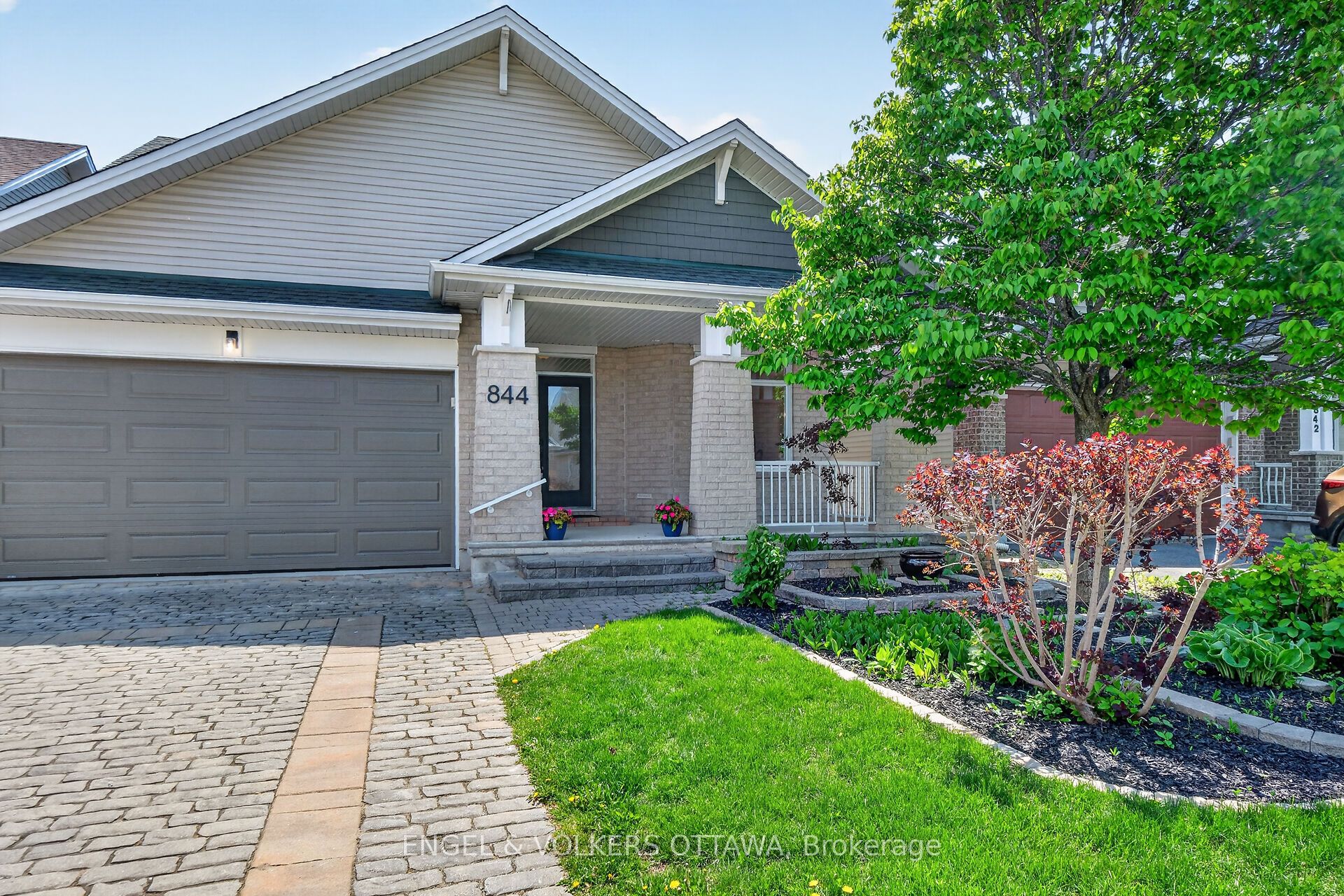 844 Swallowtail Crescent, Orleans - Cumberland and Area, ON K4A 4M5