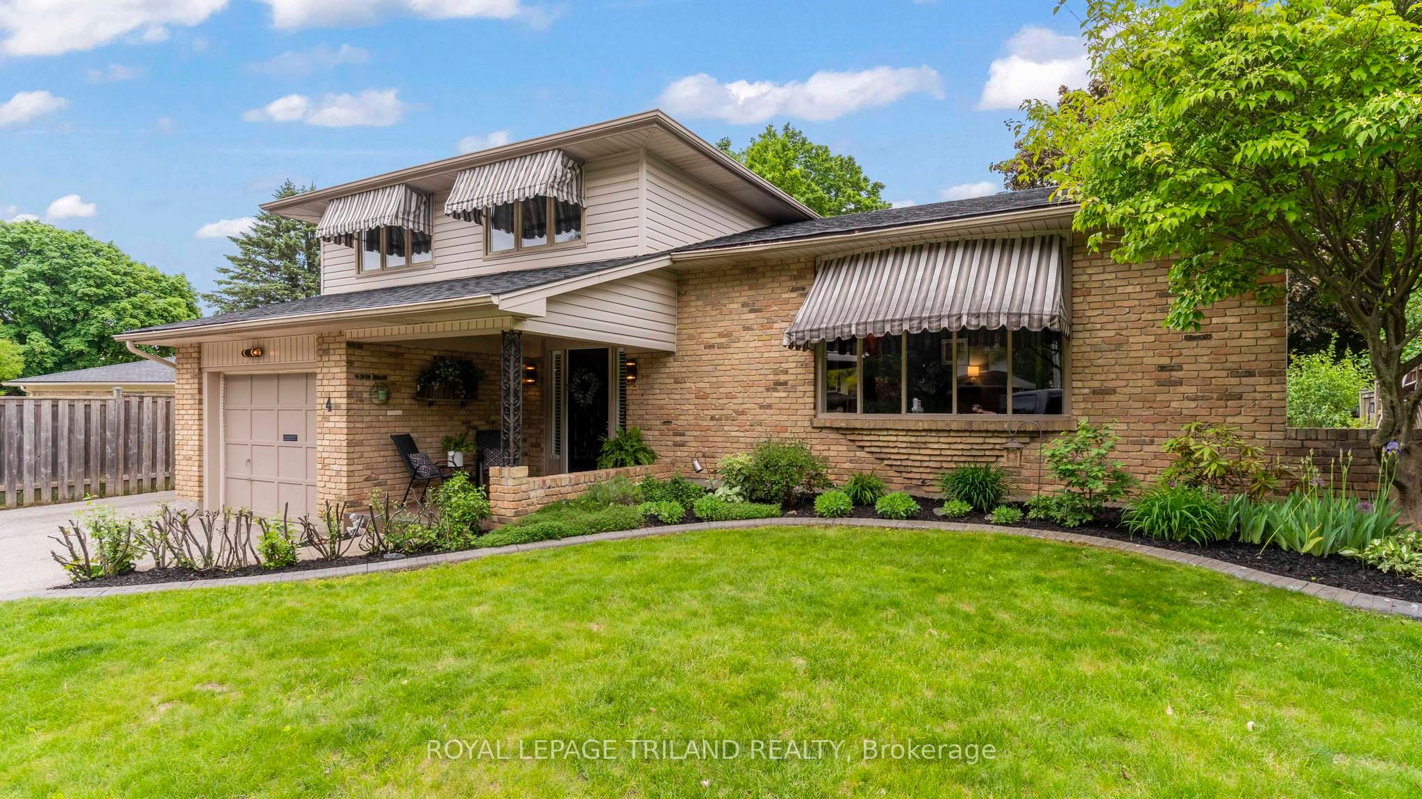 4 CONIFER Crescent, London South, ON N6K 2V2 photo 3
