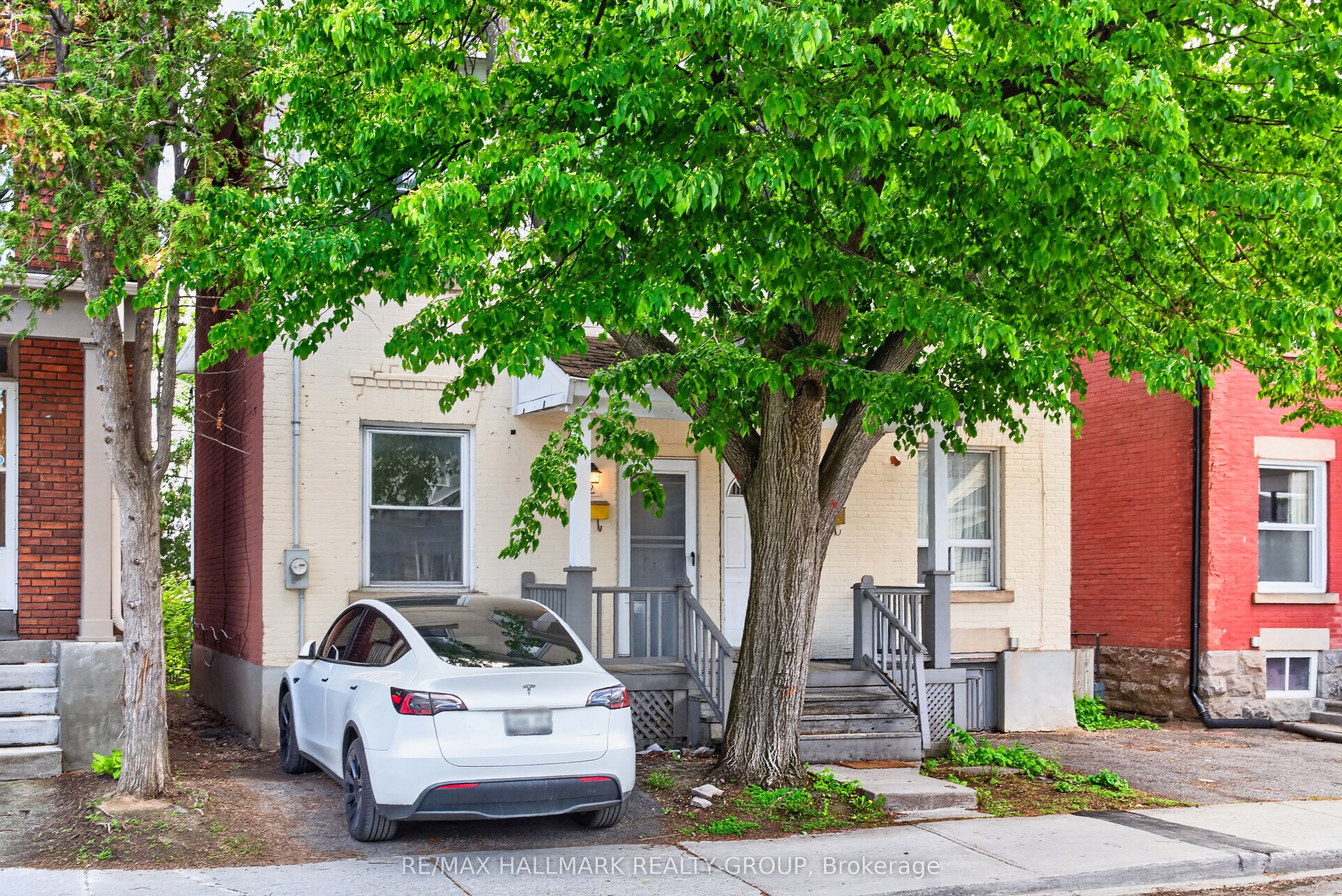 212 Arlington Avenue, Ottawa Centre, ON K1R 5S9 photo 2