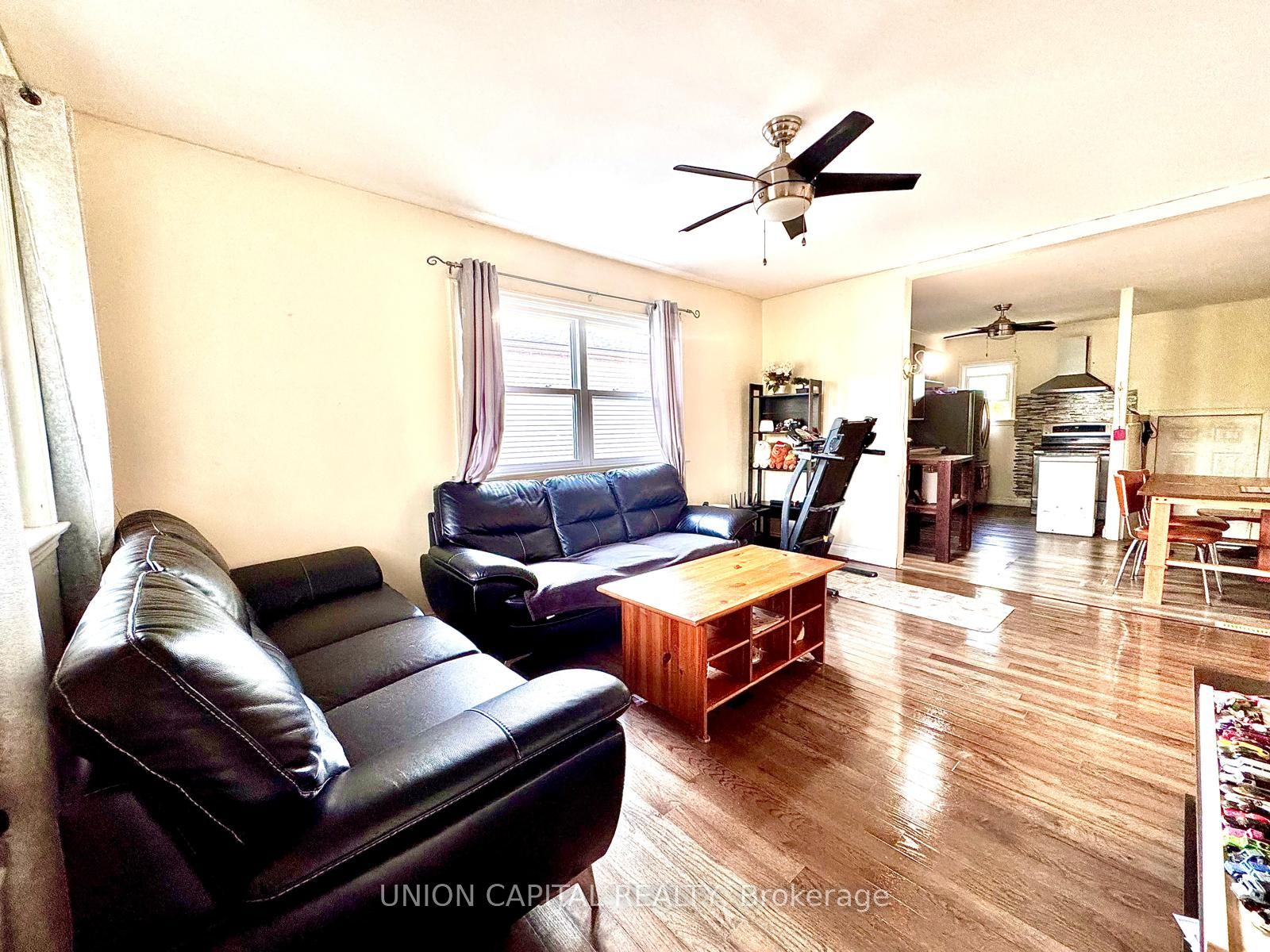 16 Cumming Street, St. Catharines, ON L2S 1H7 photo 3