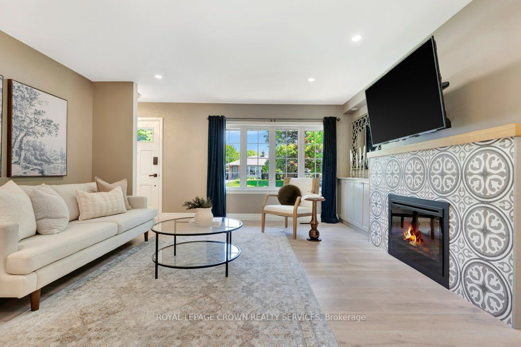 22 Dale Avenue, Cambridge, ON N1S 3M6 photo 4