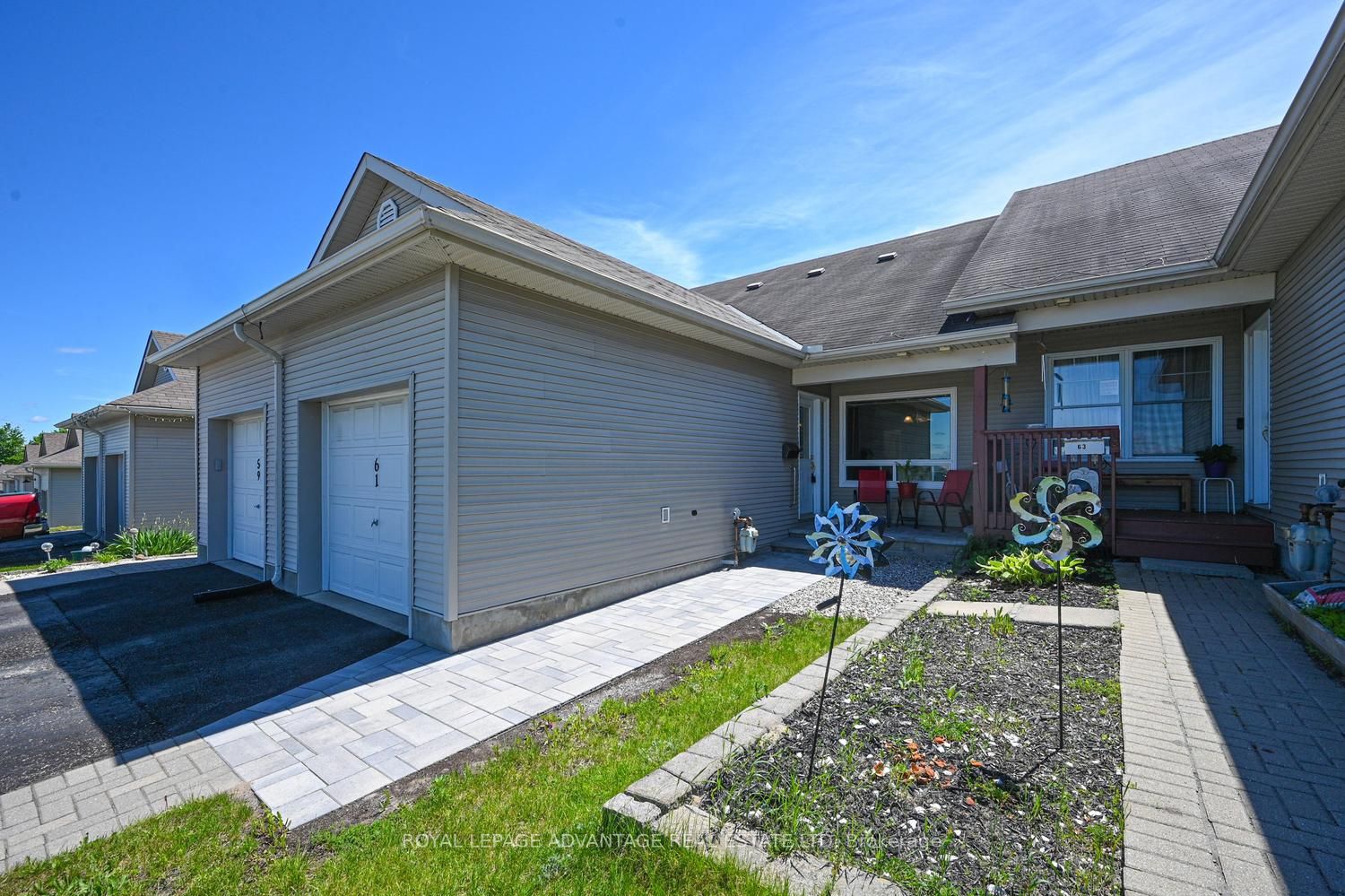 61 Van Horne Avenue, Smiths Falls, ON K7A 5L2 photo 5