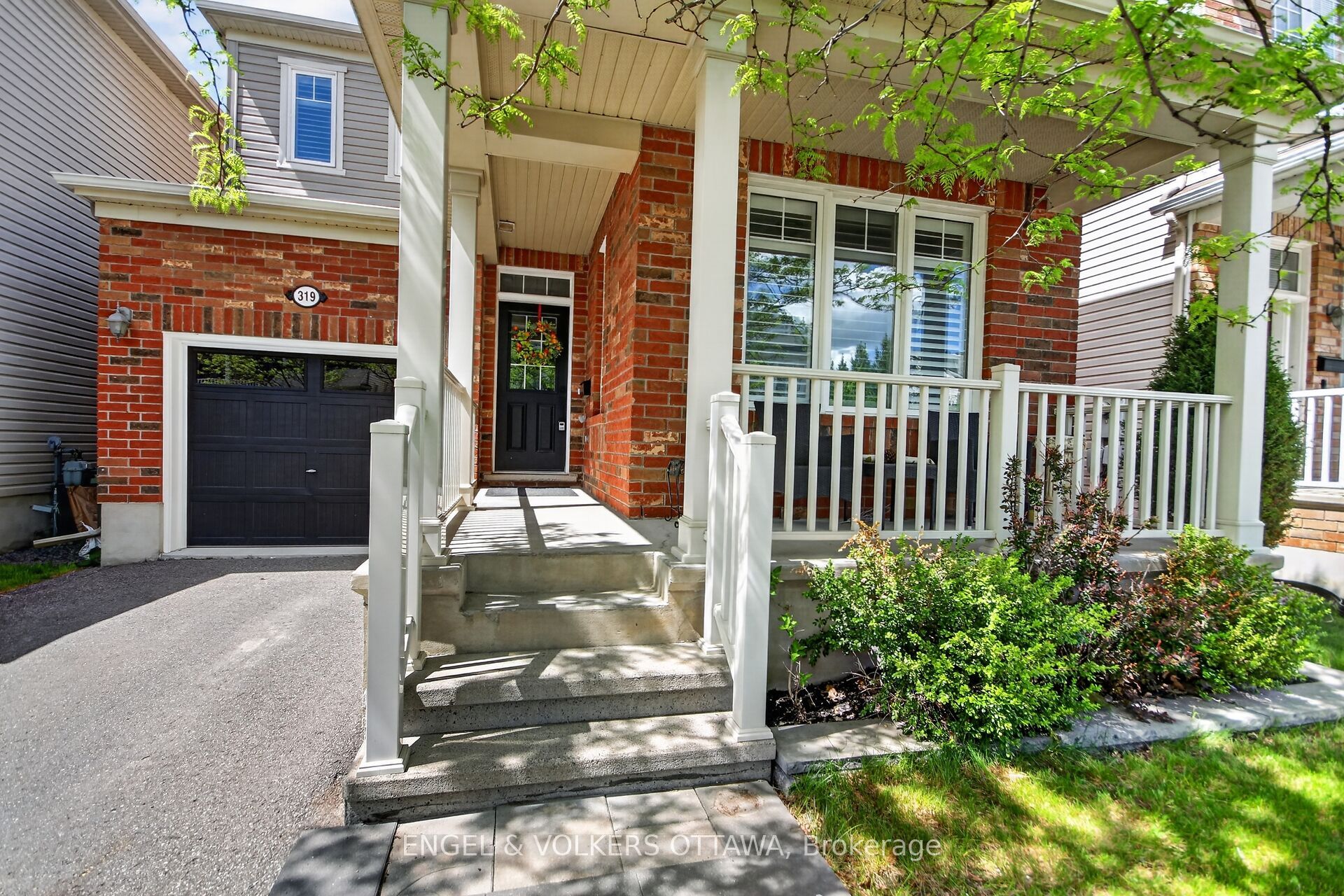 319 River Landing Avenue, Barrhaven, ON K2J 3V4 photo 3