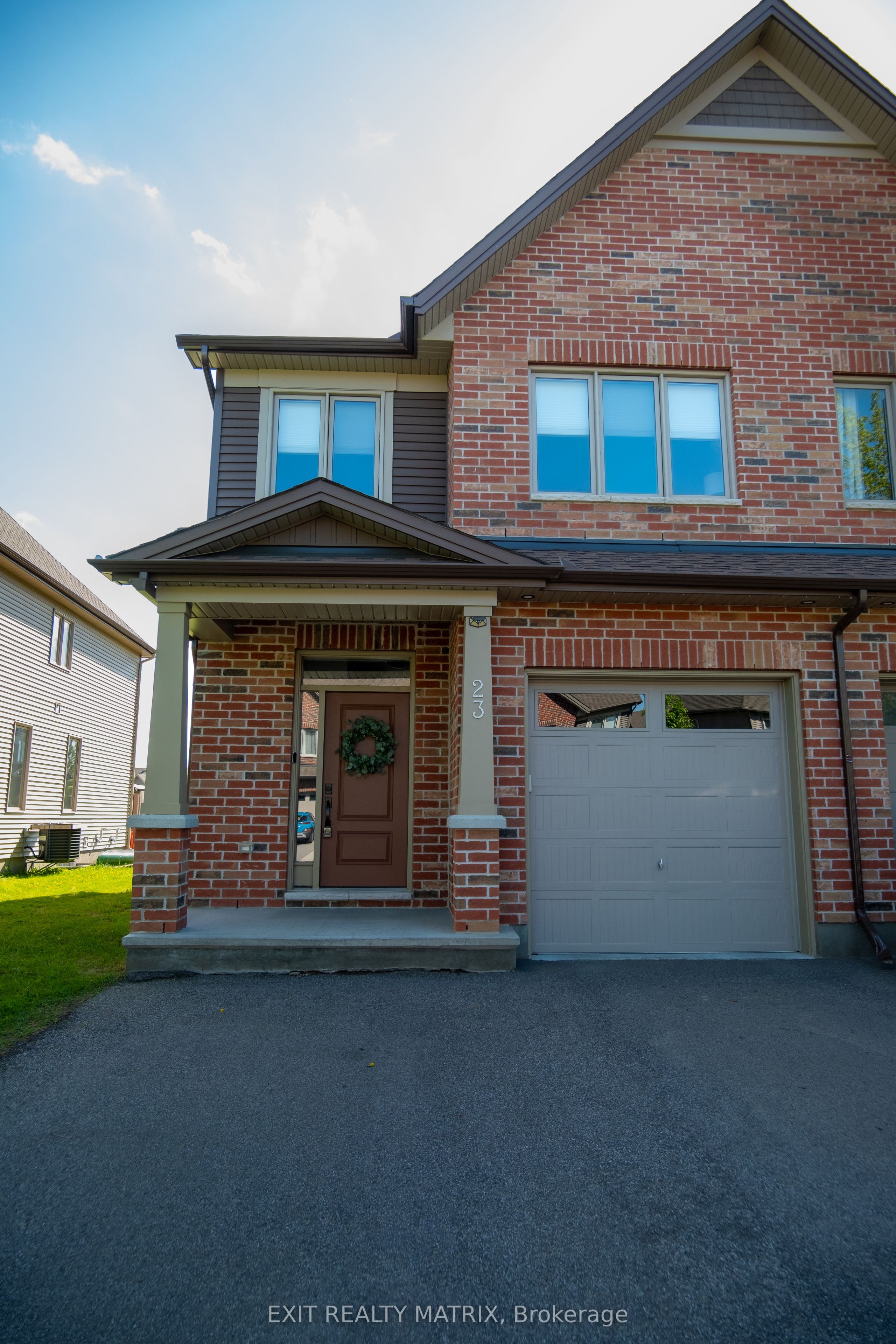 23 Duncanville Street, Russell, ON K4R 0E8 photo 2
