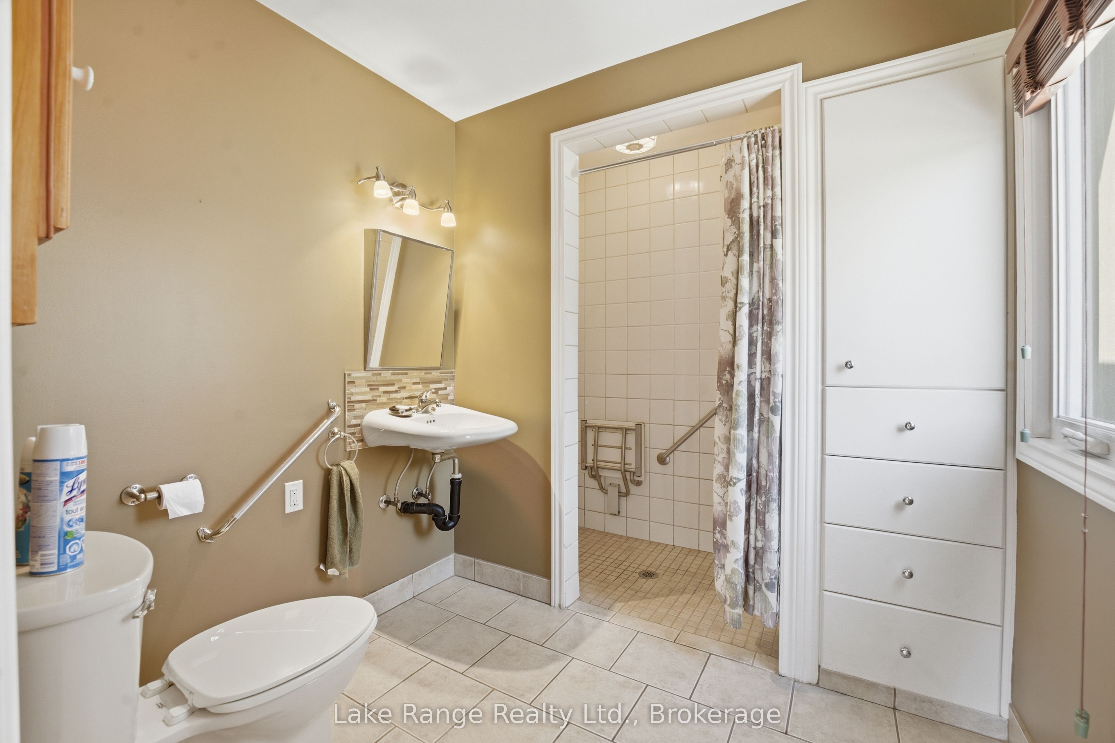 524 Gough Street, Huron-Kinloss, ON N0G 2H0 photo 4