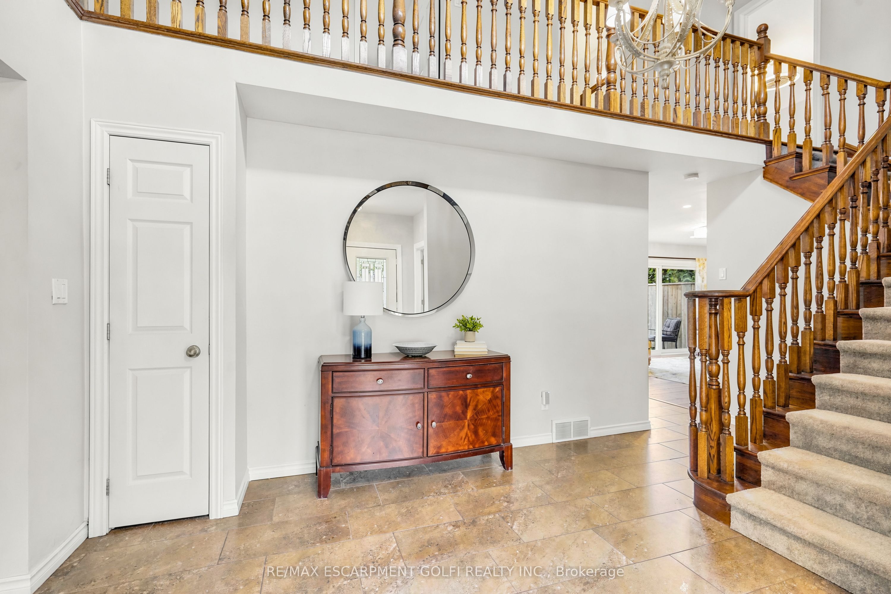 14 Leslie Drive, Hamilton, ON L8G 2P9 photo 5
