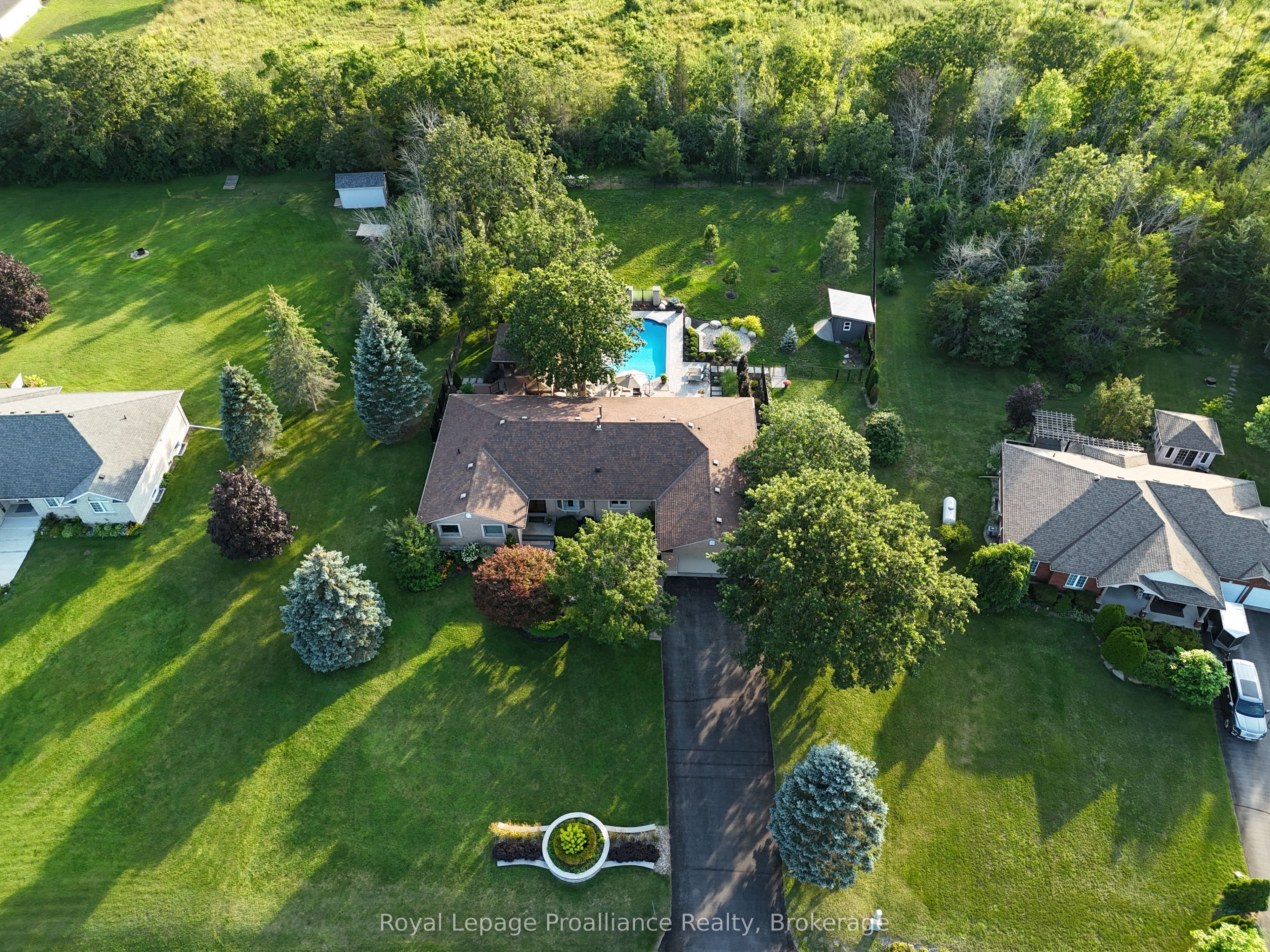 100 Bay Breeze Street, Prince Edward County, ON K8N 0L4 photo 2