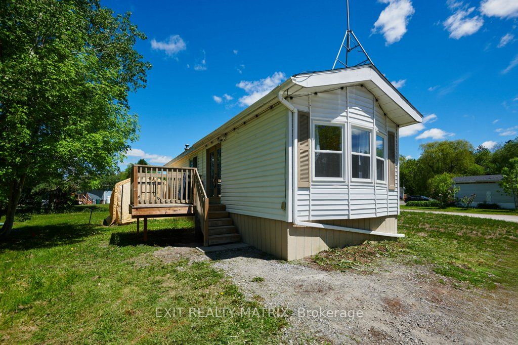 1376 Tigerlily Private, Greely - Metcalfe - Osgoode - Vernon and Area, ON K0A 1V0 photo 2