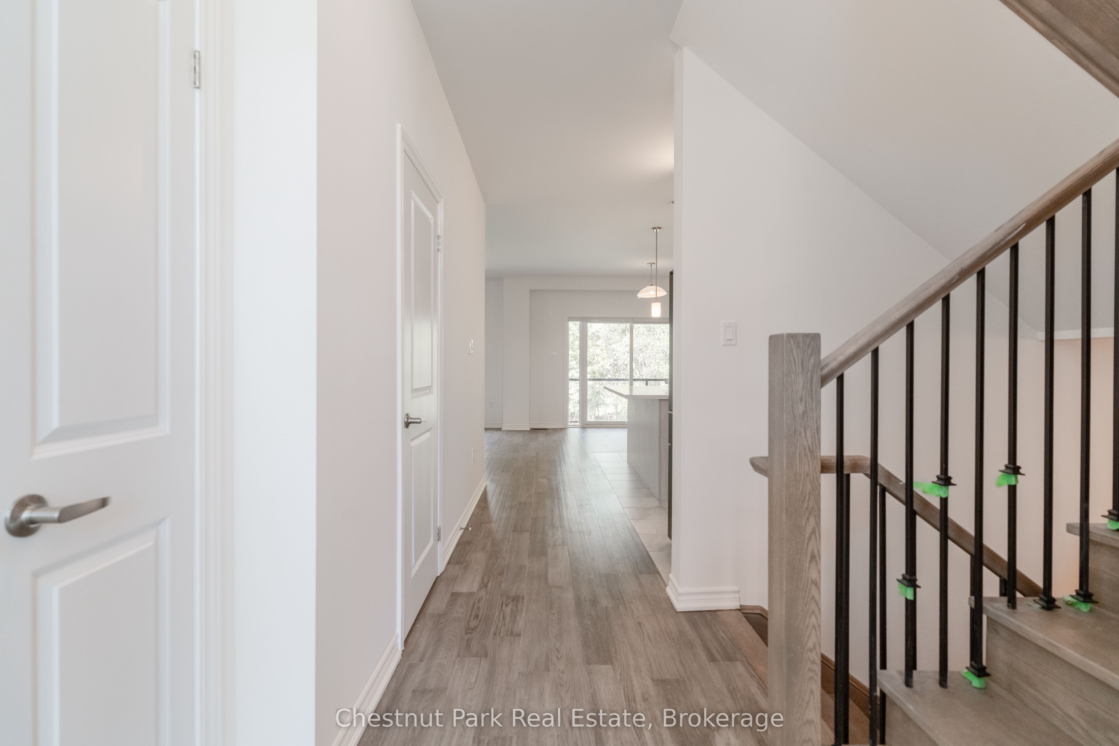 112 Sebastian Street, Blue Mountains, ON N0H 1J0 photo 5