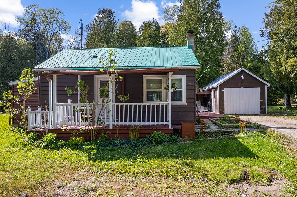 23 Woodstock Avenue, Northern Bruce Peninsula, ON N0H 2M0 photo 4