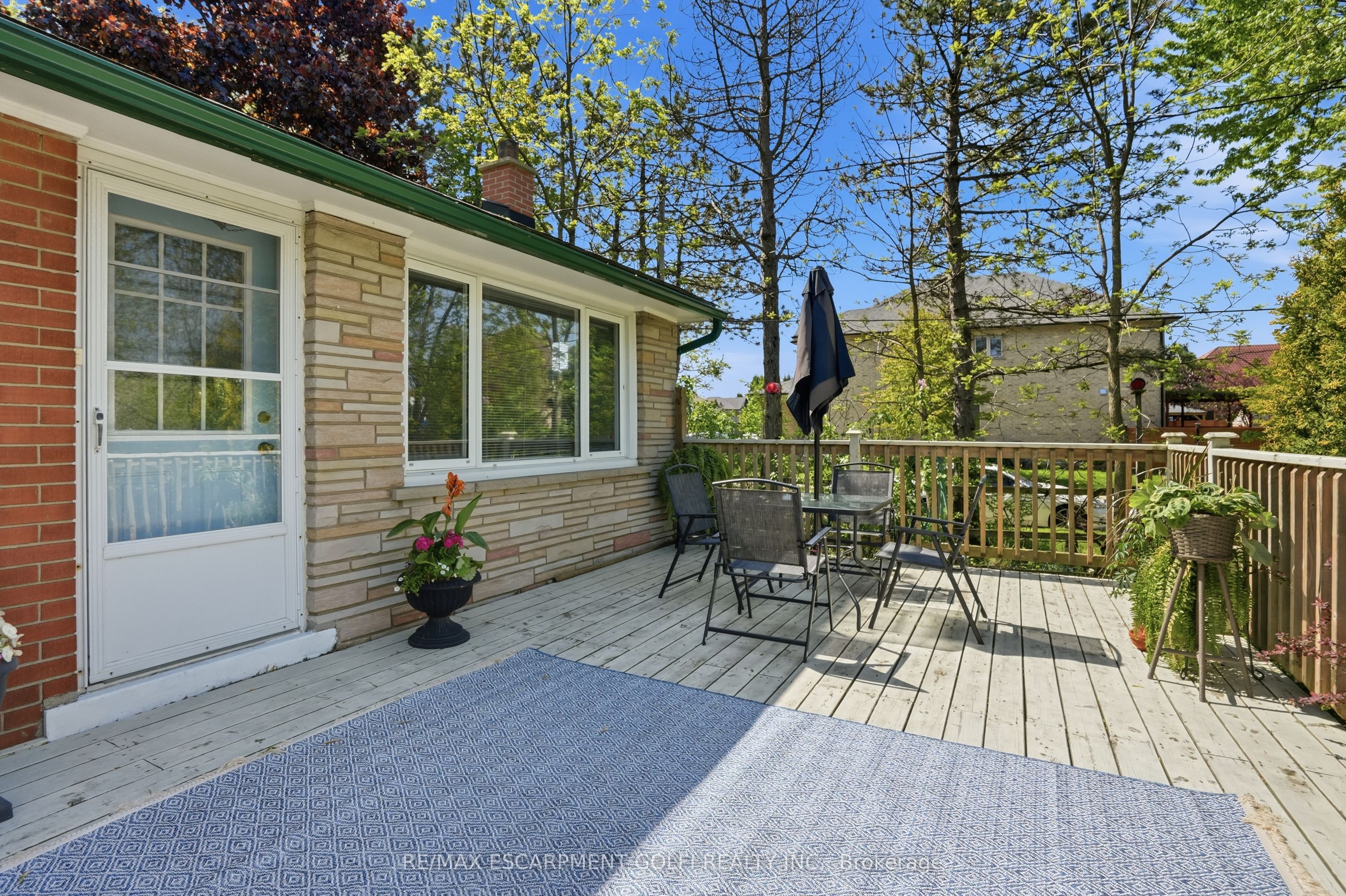 227 GLANCASTER Road, Hamilton, ON L9G 3K9 photo 5