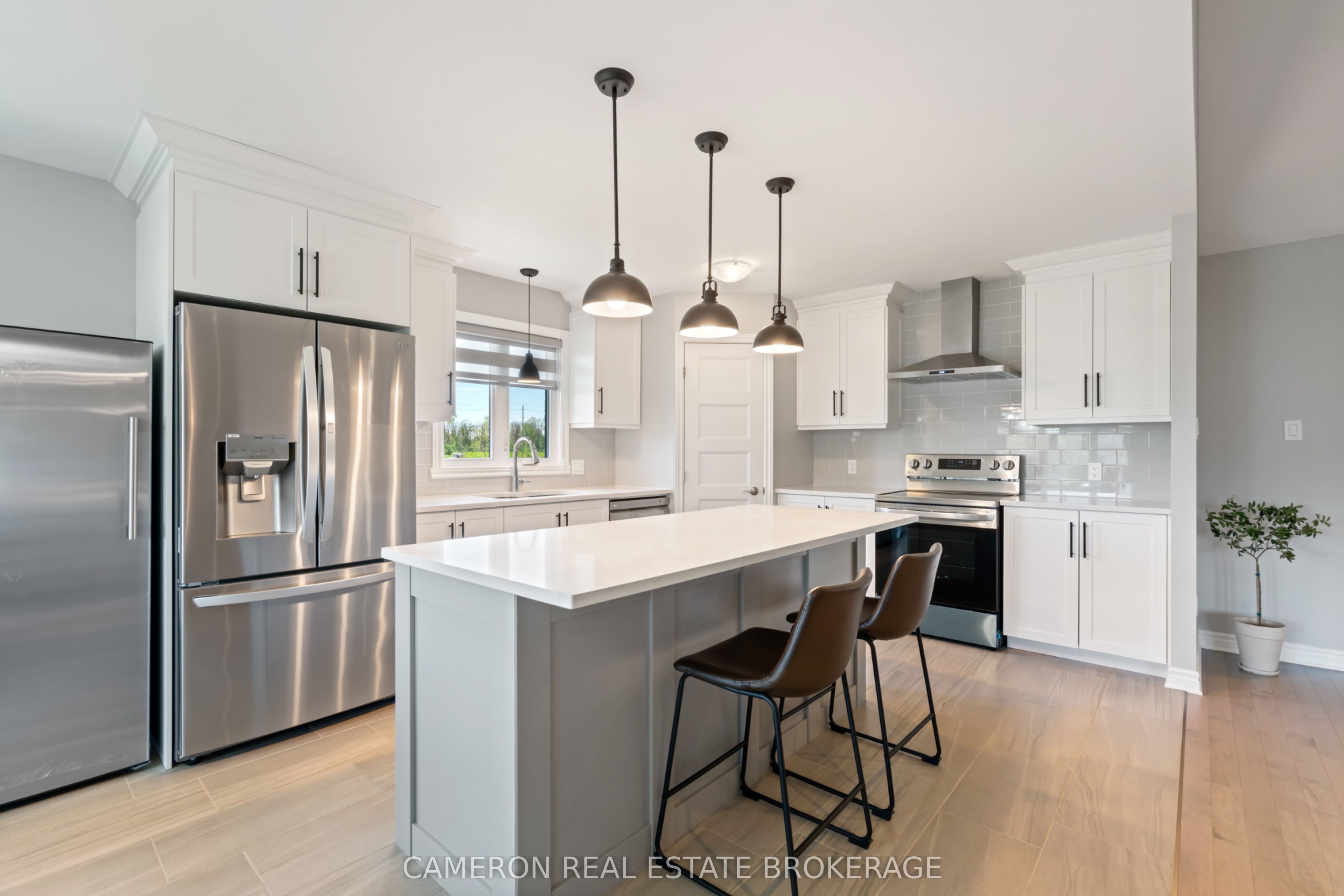 1640 Oxbridge Drive, Cornwall, ON K6J 0B8 photo 5