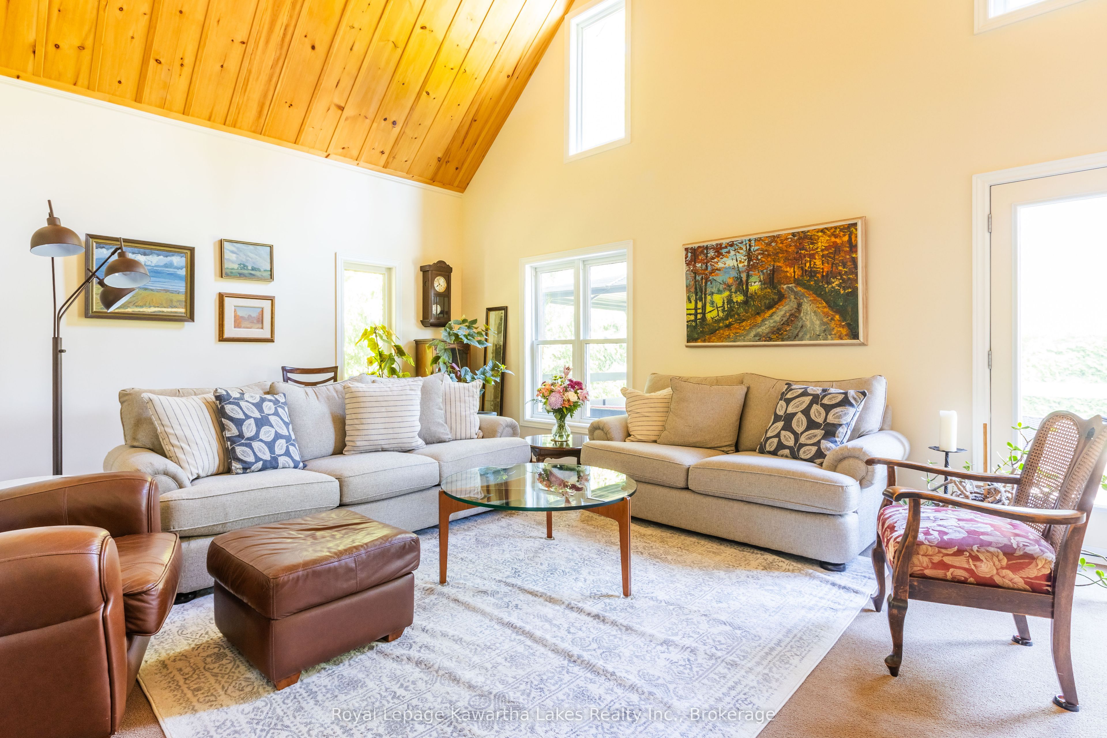 236 Crosby Drive, Kawartha Lakes, ON K0M 1A0 photo 4