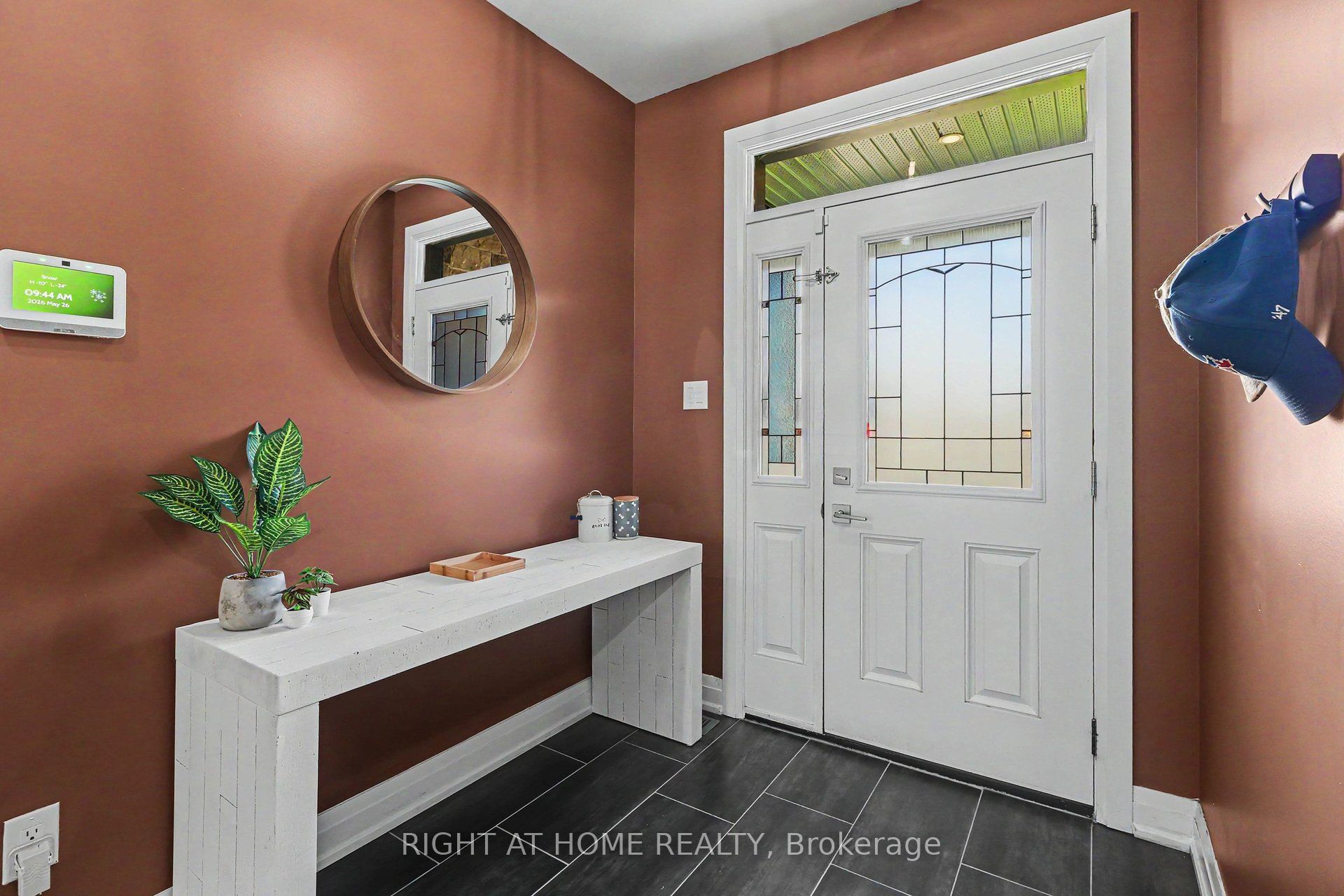 766 Du Rivage Street, Clarence-Rockland, ON K4K 0K8 photo 2