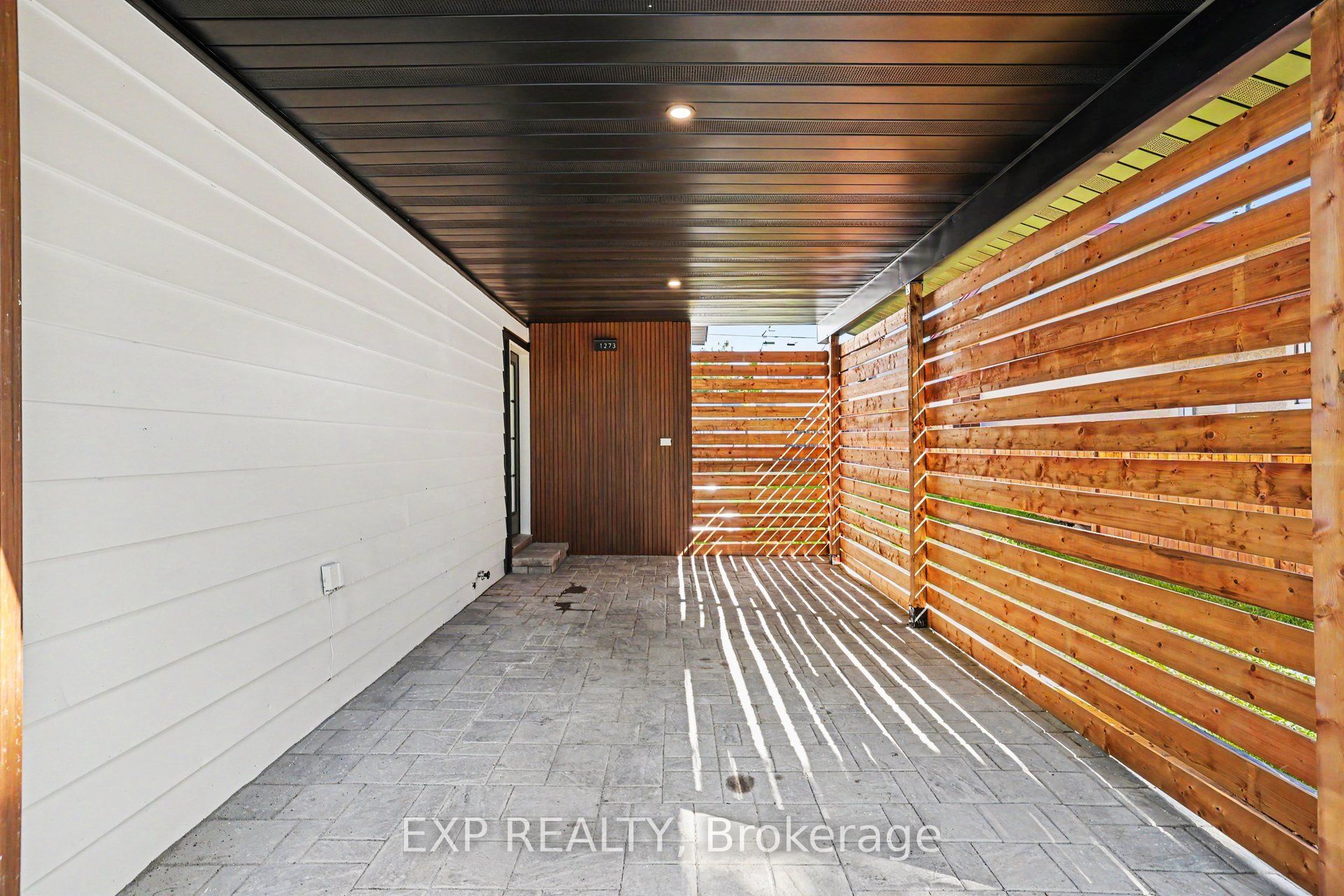 1273 Ridgemont Avenue, Hunt Club - South Keys and Area, ON K1V 6E4 photo 3