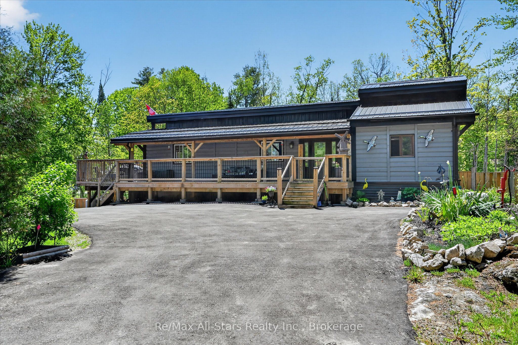 28 Pine Ridge Road, Kawartha Lakes, ON K0M 2L0 photo 2