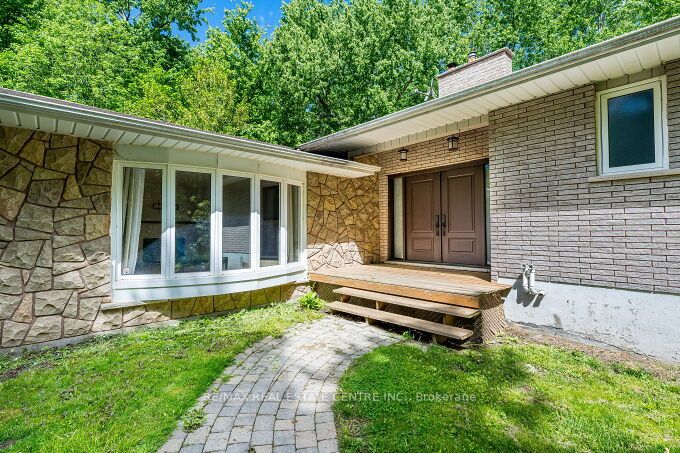 563 6th Concession Road W, Hamilton, ON L8B 1N2 photo 5