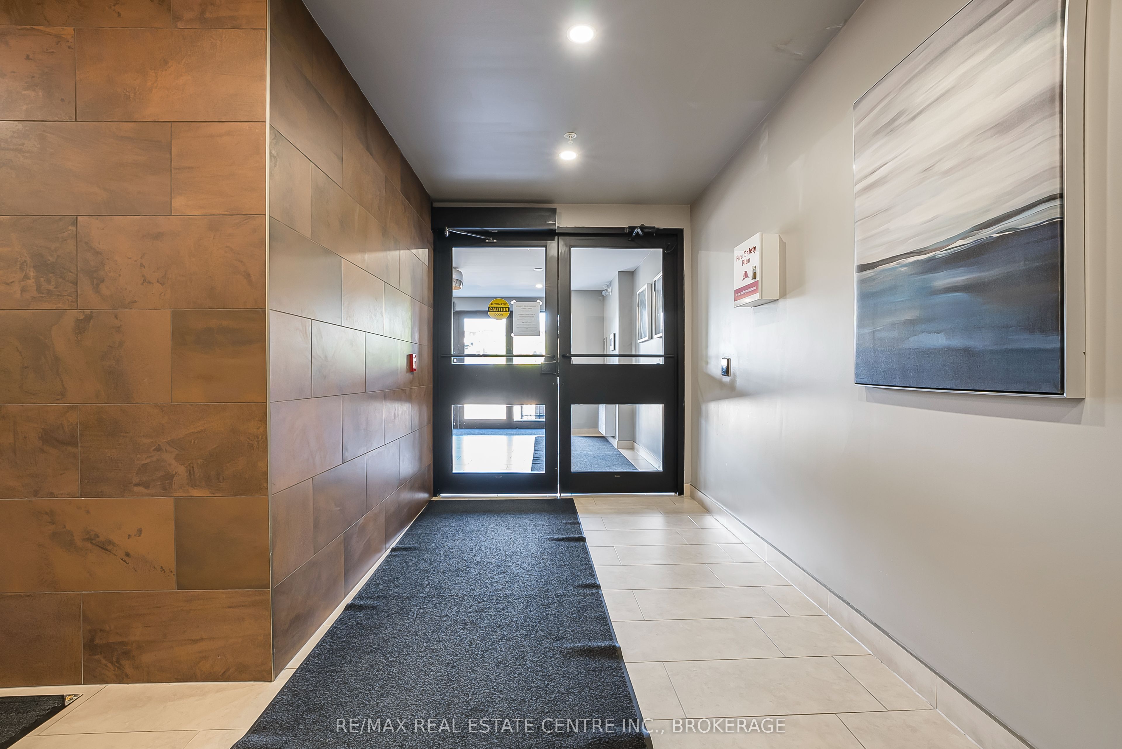 25 Kay Crescent 403, Guelph, ON N1L 0P2 photo 4