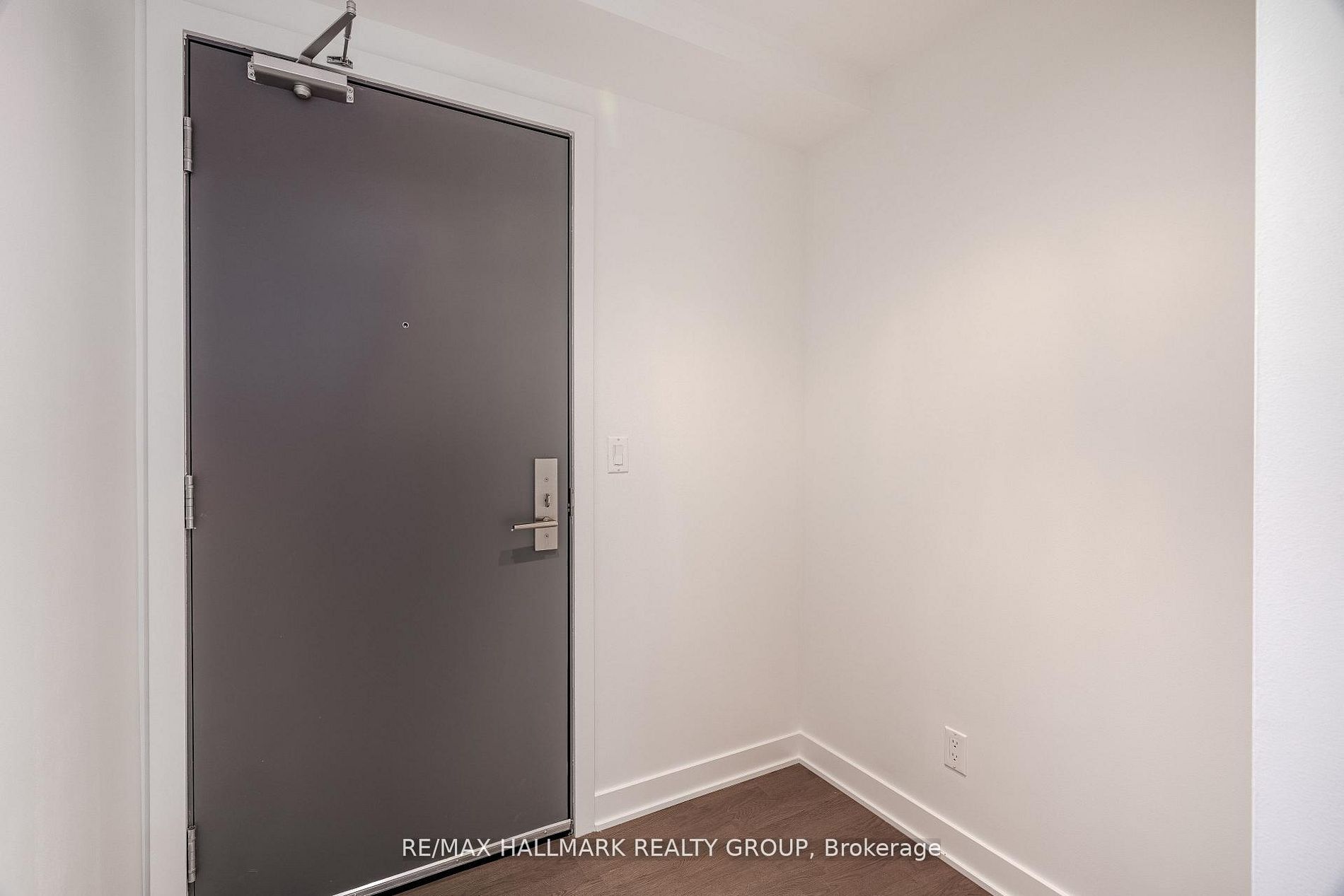 203 Catherine Street W 710, Ottawa Centre, ON K2P 1J5 photo 3