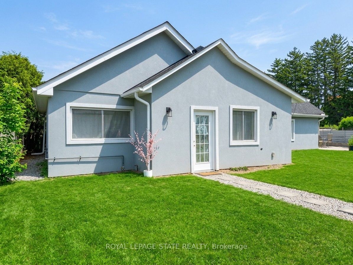 251R King Street E, Hamilton, ON L8G 1L9