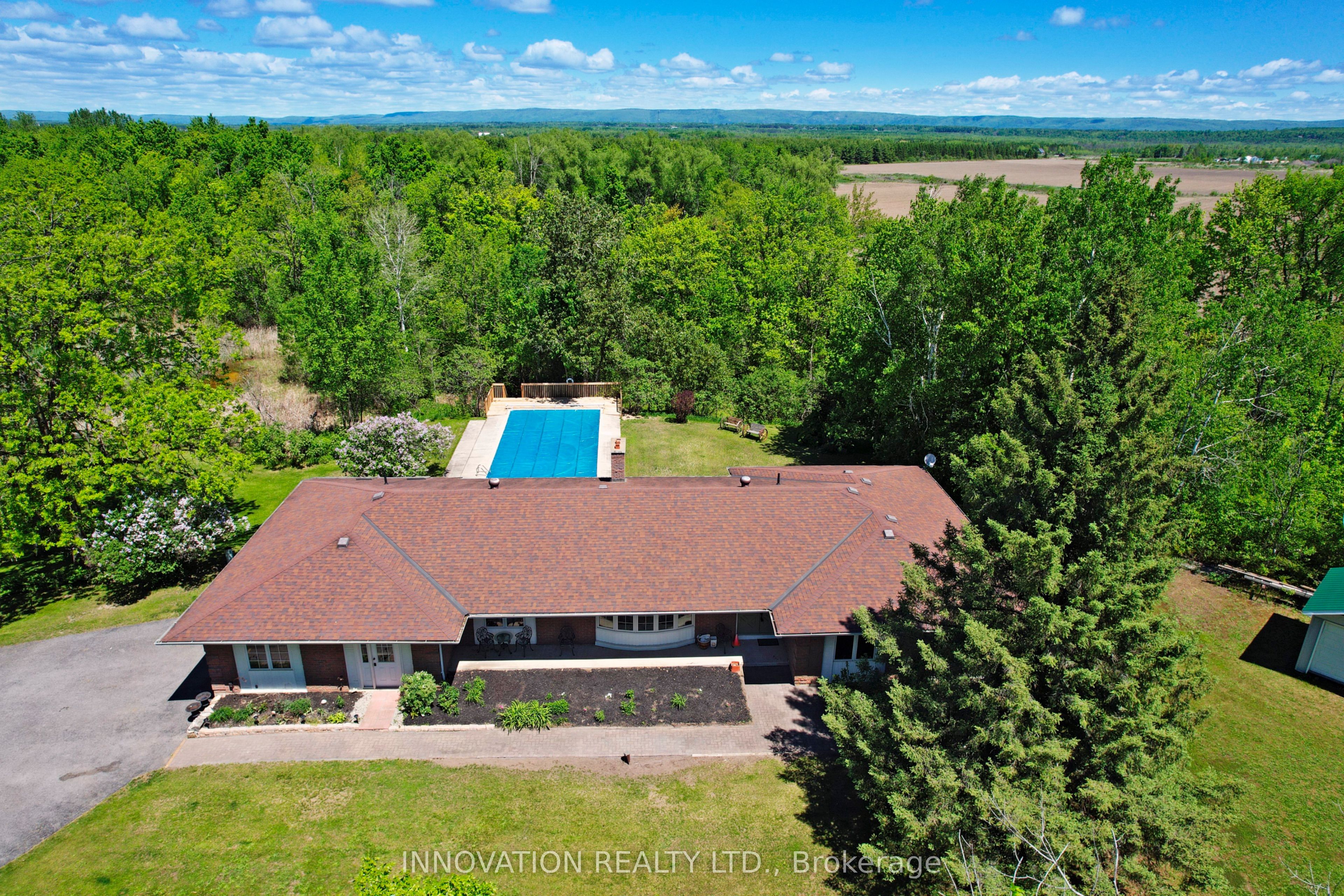 2320 Old Second Line Road, Kanata, ON K0A 1T0 photo 2