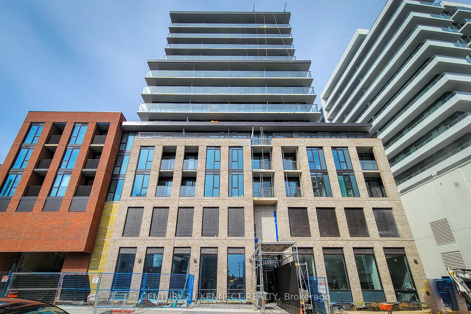 1 Jarvis Street 1121, Hamilton, ON L8R 3J2 photo 2