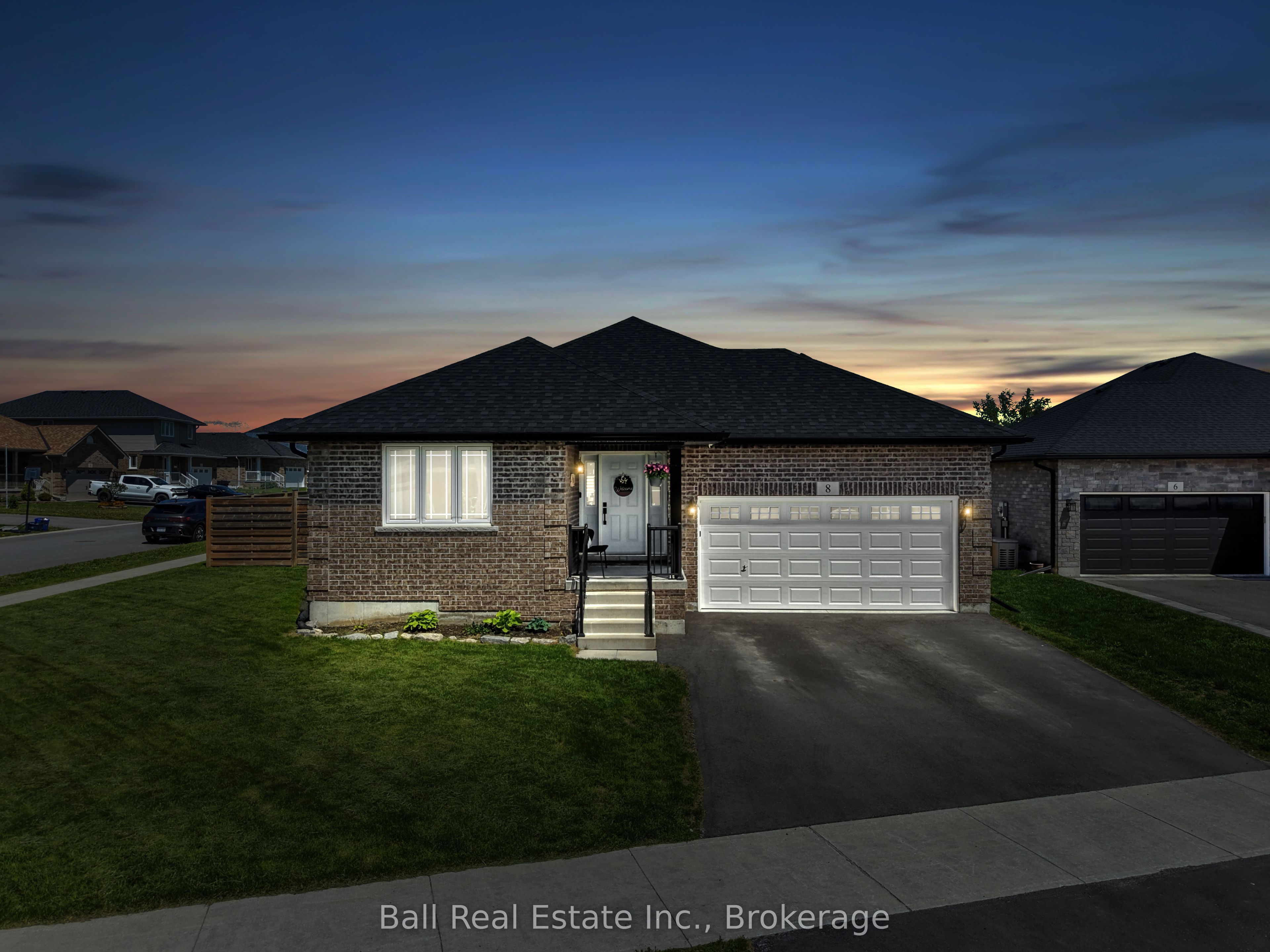 8 Darrell Drain Crescent, Asphodel-Norwood, ON K0L 2V0 photo 2