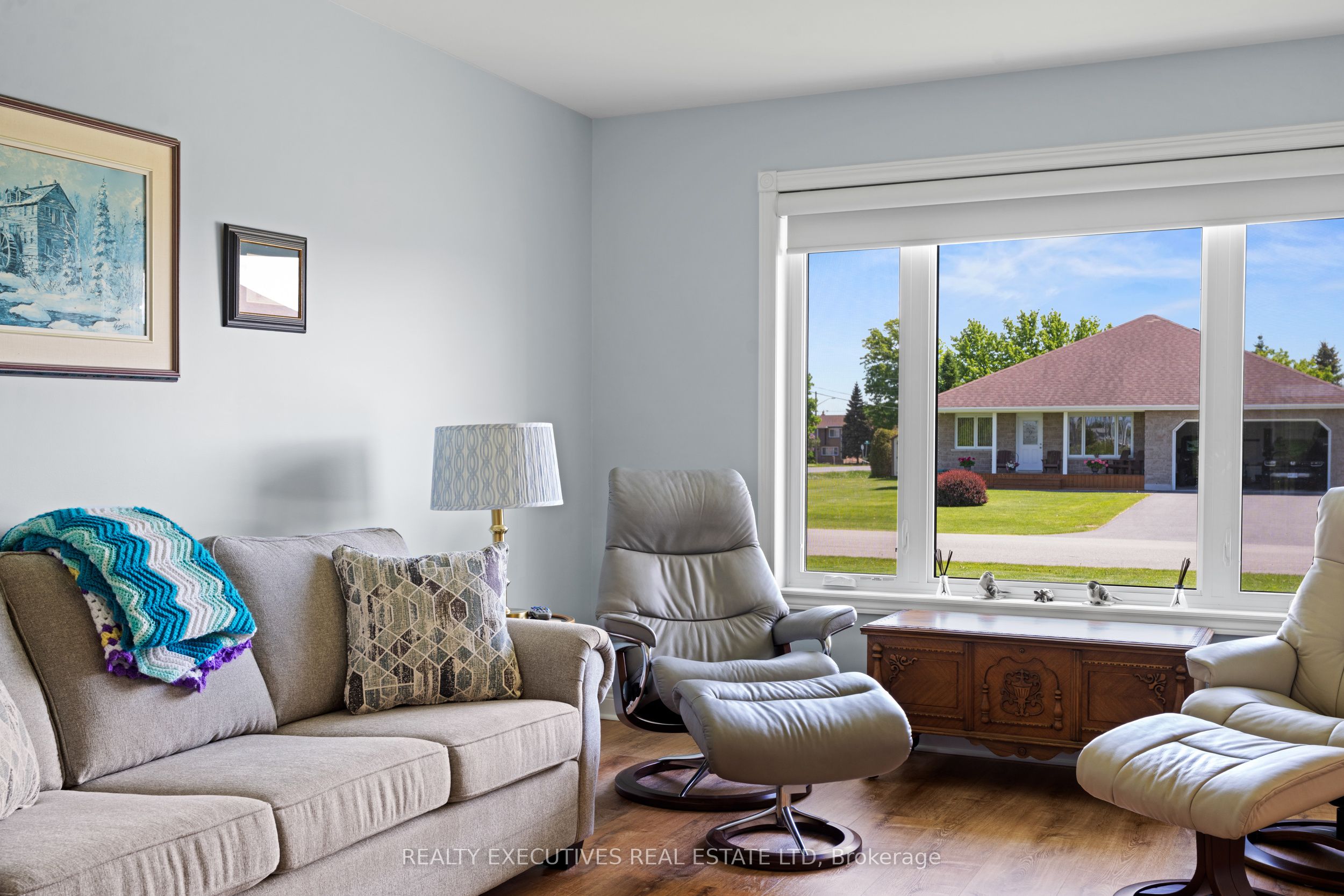 10727 West End Terrace, South Dundas, ON K0E 1K0 photo 4