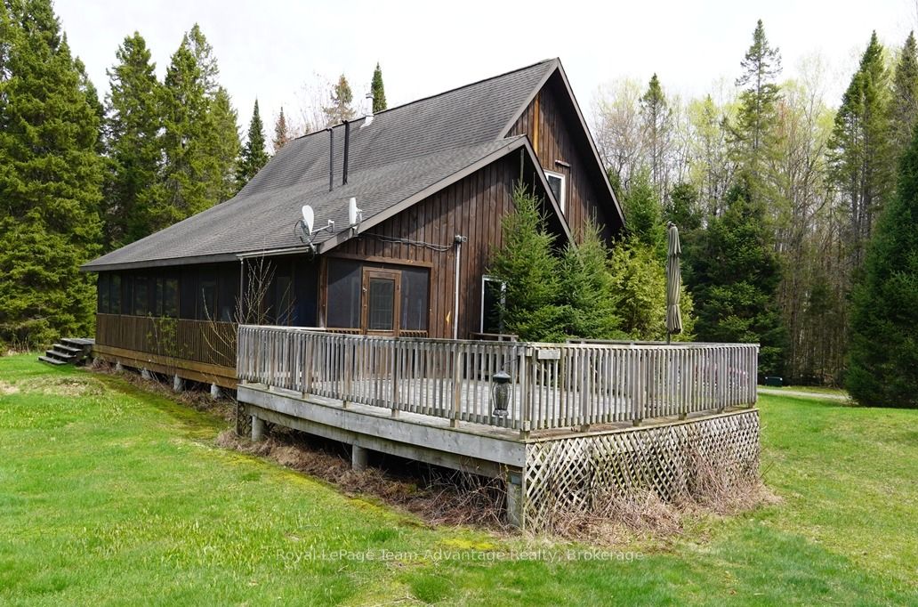 768 Hurdville Road, McKellar, ON P2A 0B5 photo 3