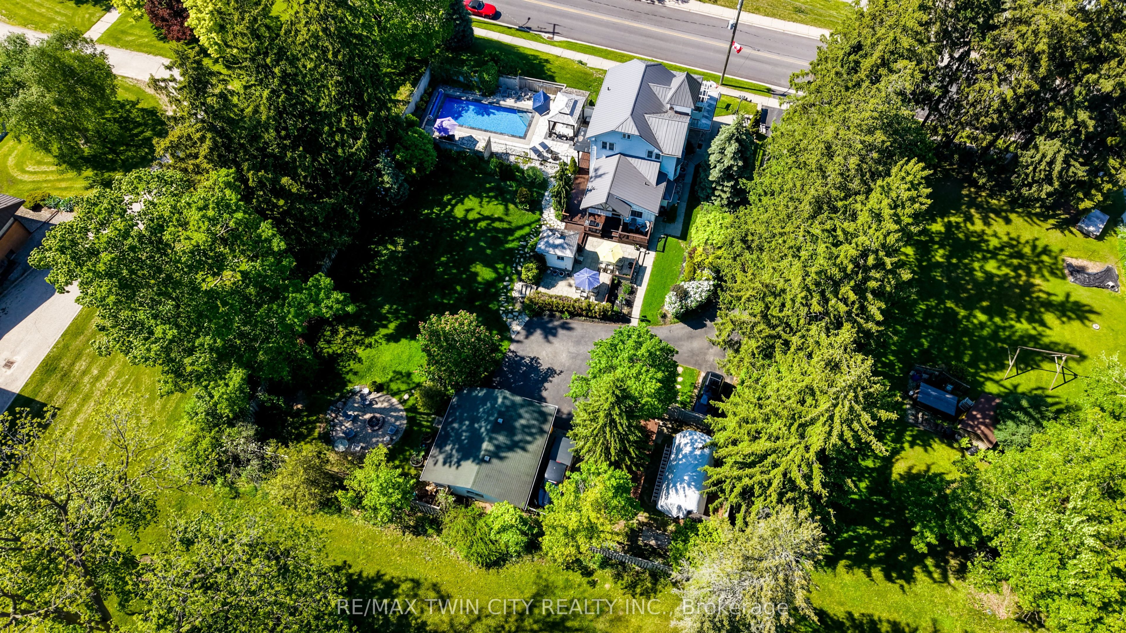 1521 Bridge Street, Wilmot, ON N0B 2E0 photo 3