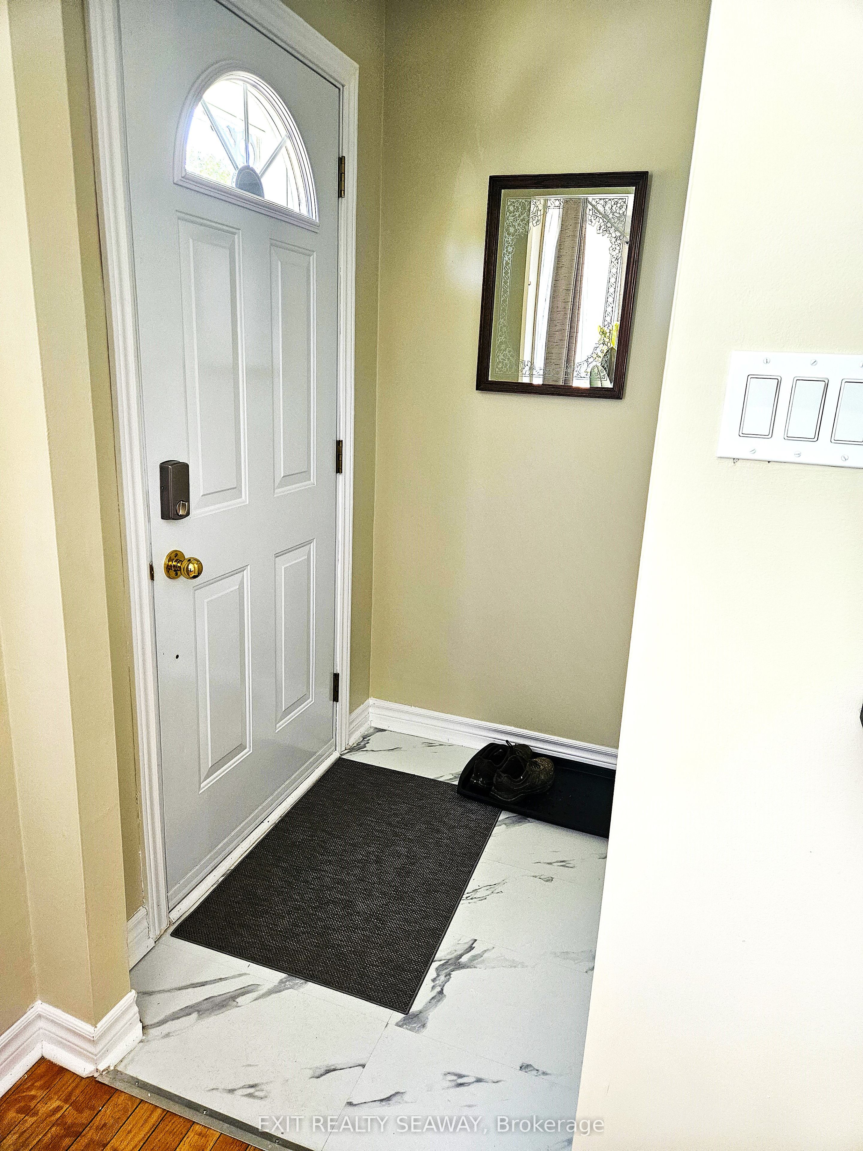524 Anthony Street, Cornwall, ON K6H 5L3 photo 3