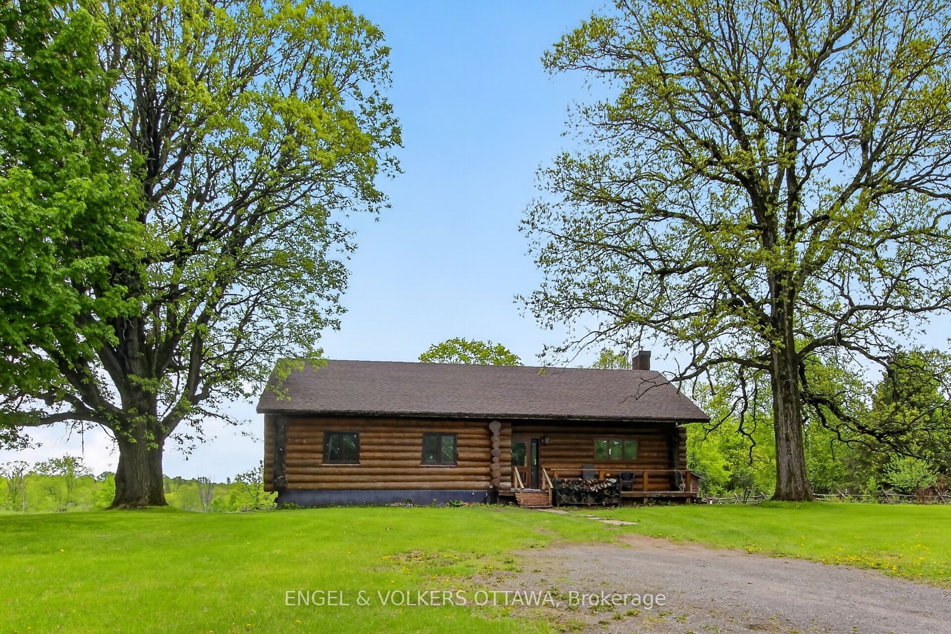 531 Mackay Line Road, Tay Valley, ON K0G 1A0