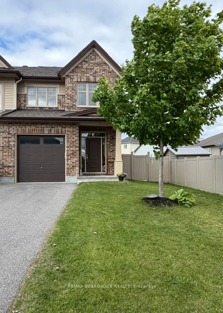 2 Duncanville Street, Russell, ON K4R 1E5 photo 3