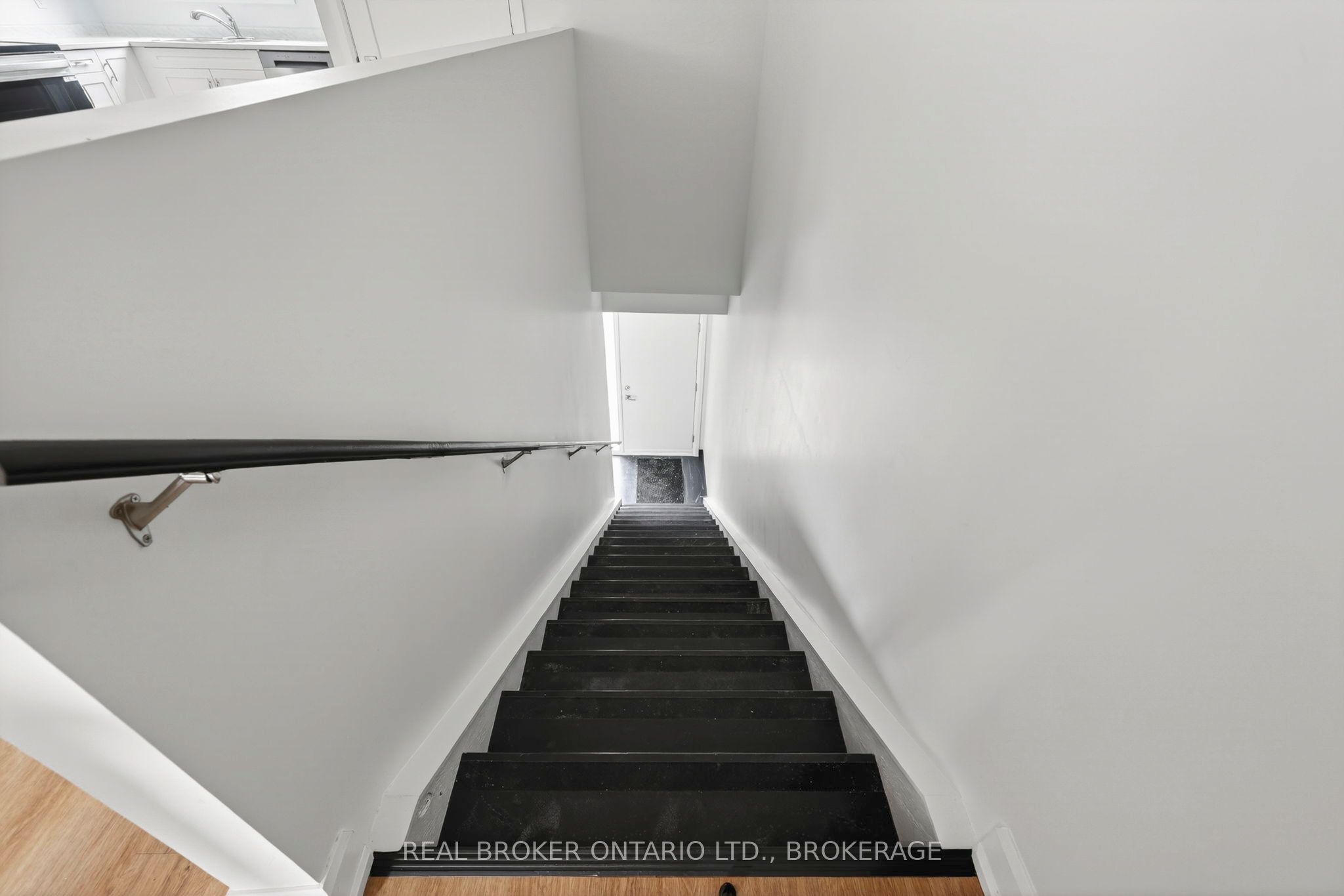 600 Second Street E Unit #3A, Cornwall, ON K6H 4H3 photo 4