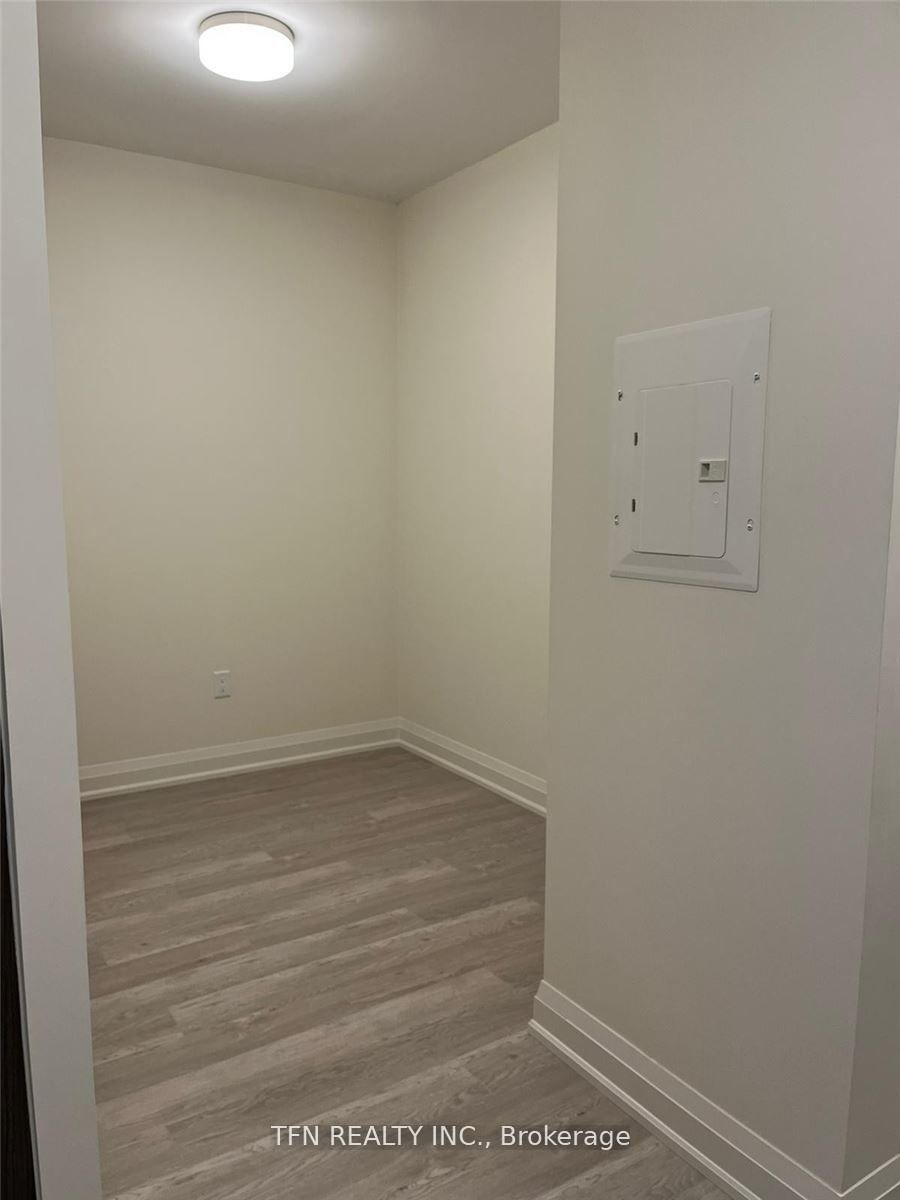 212 King William Street 512, Hamilton, ON L8R 3P2 photo 5