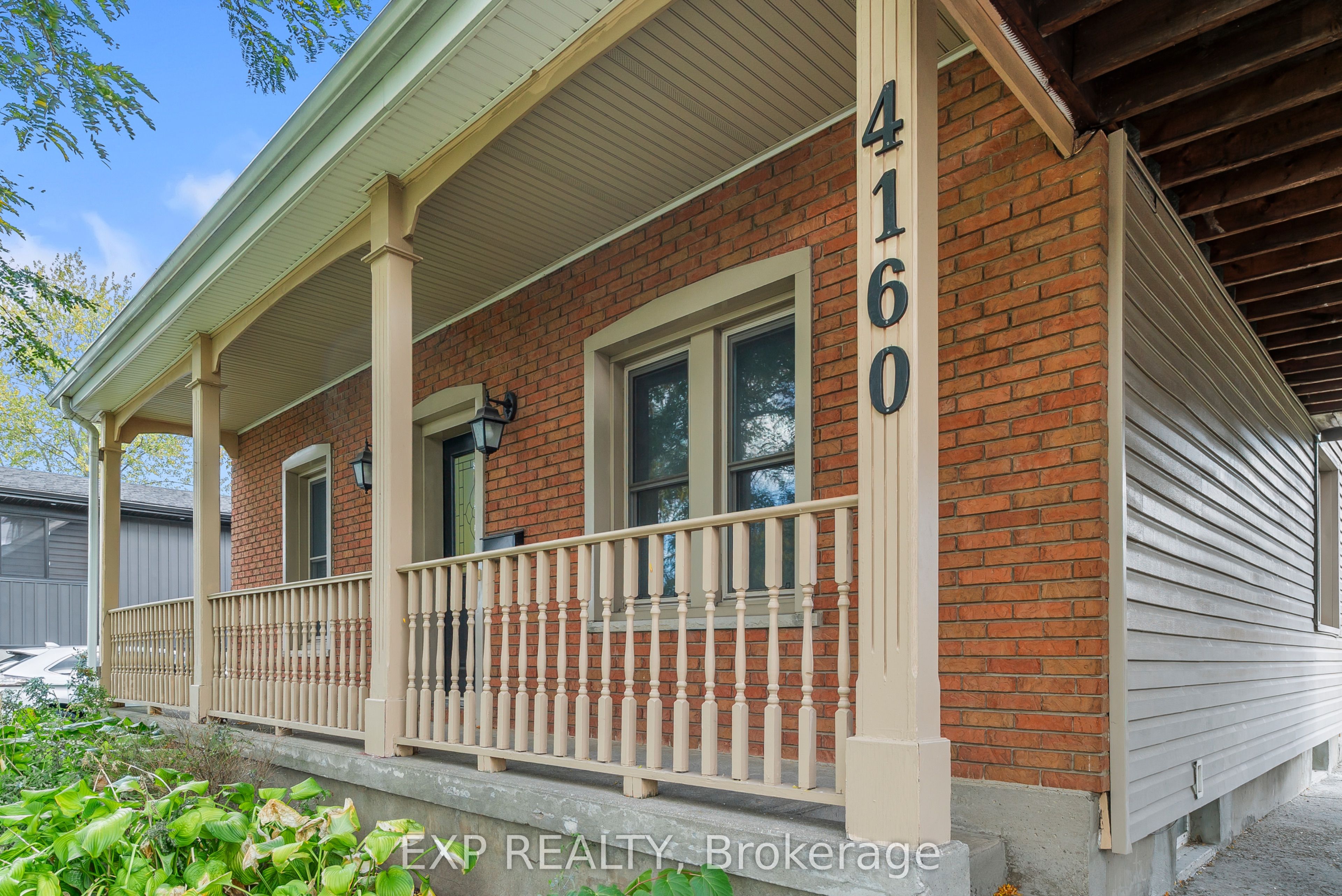 4160 Dorchester Road, Niagara Falls, ON L2E 6N2 photo 2