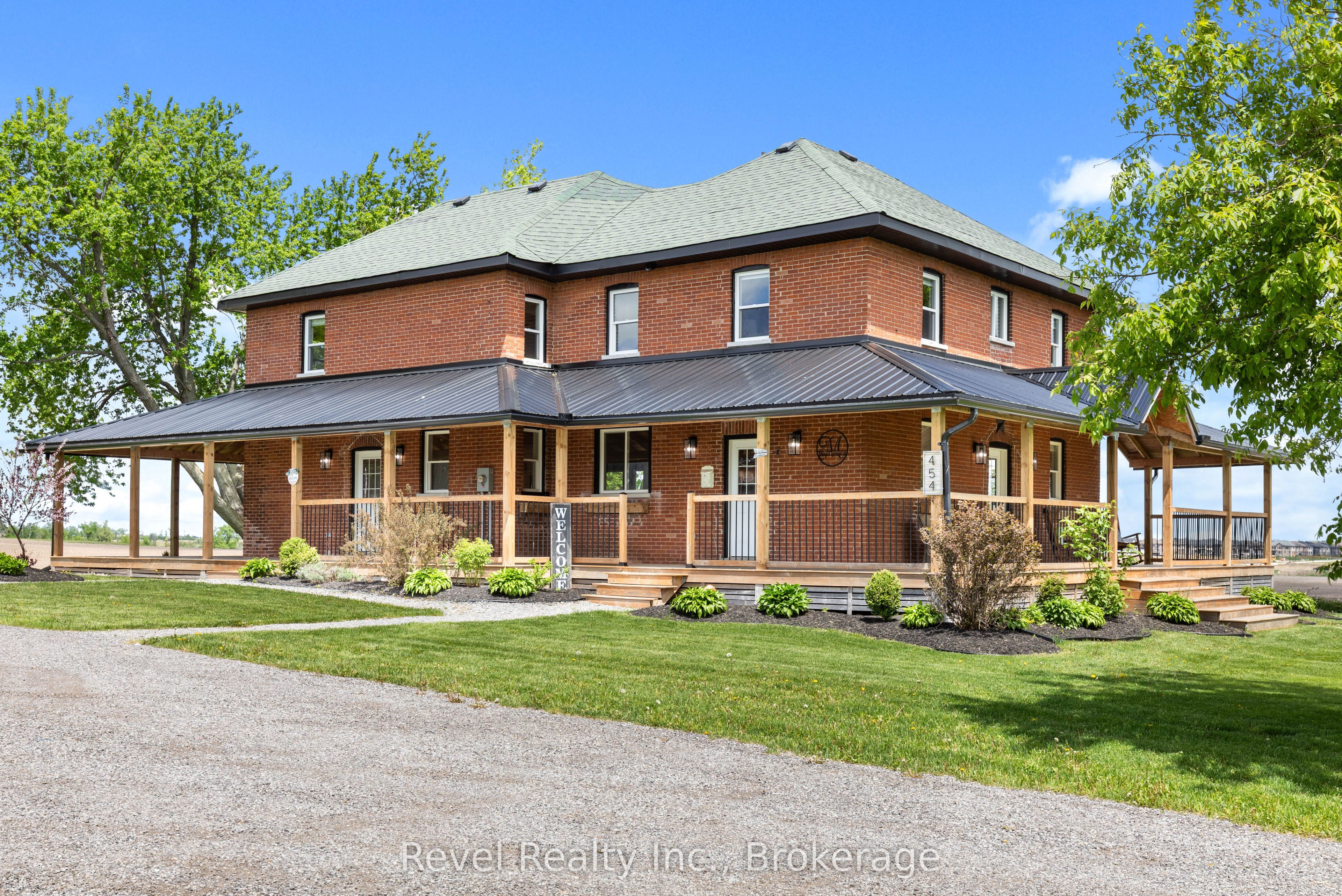 454 Colborne Street W, Kawartha Lakes, ON K9V 4R1 photo 2