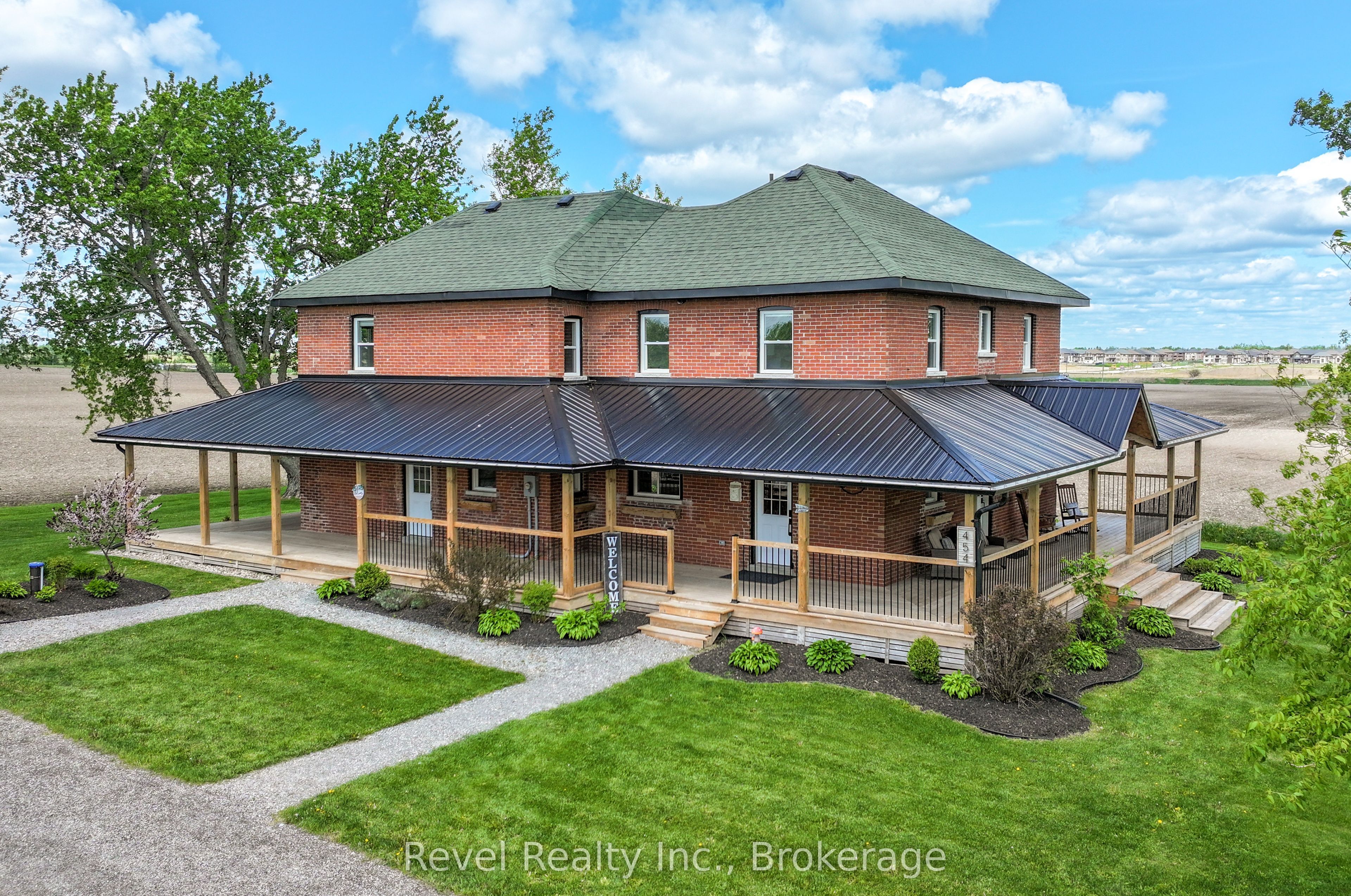 454 Colborne Street W, Kawartha Lakes, ON K9V 4R1 photo 4