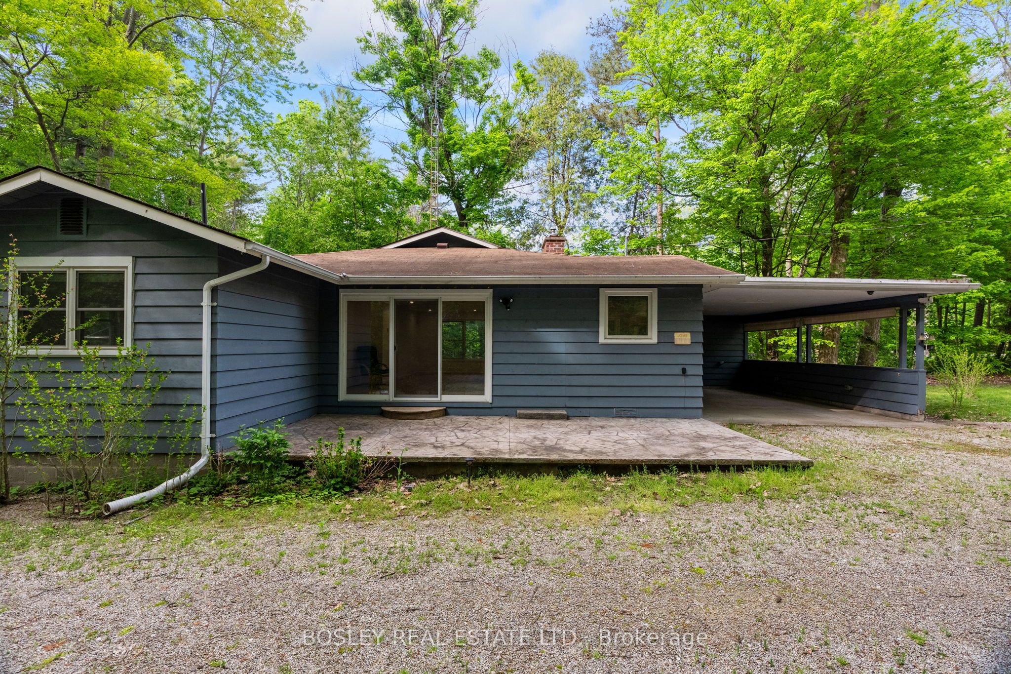 223 Ontario Street S, Lambton Shores, ON N0M 1T0 photo 4