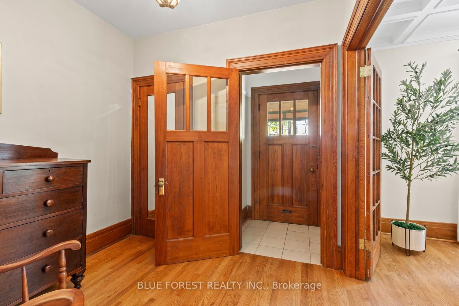 368 St James Street, London East, ON N6A 1X7 photo 5