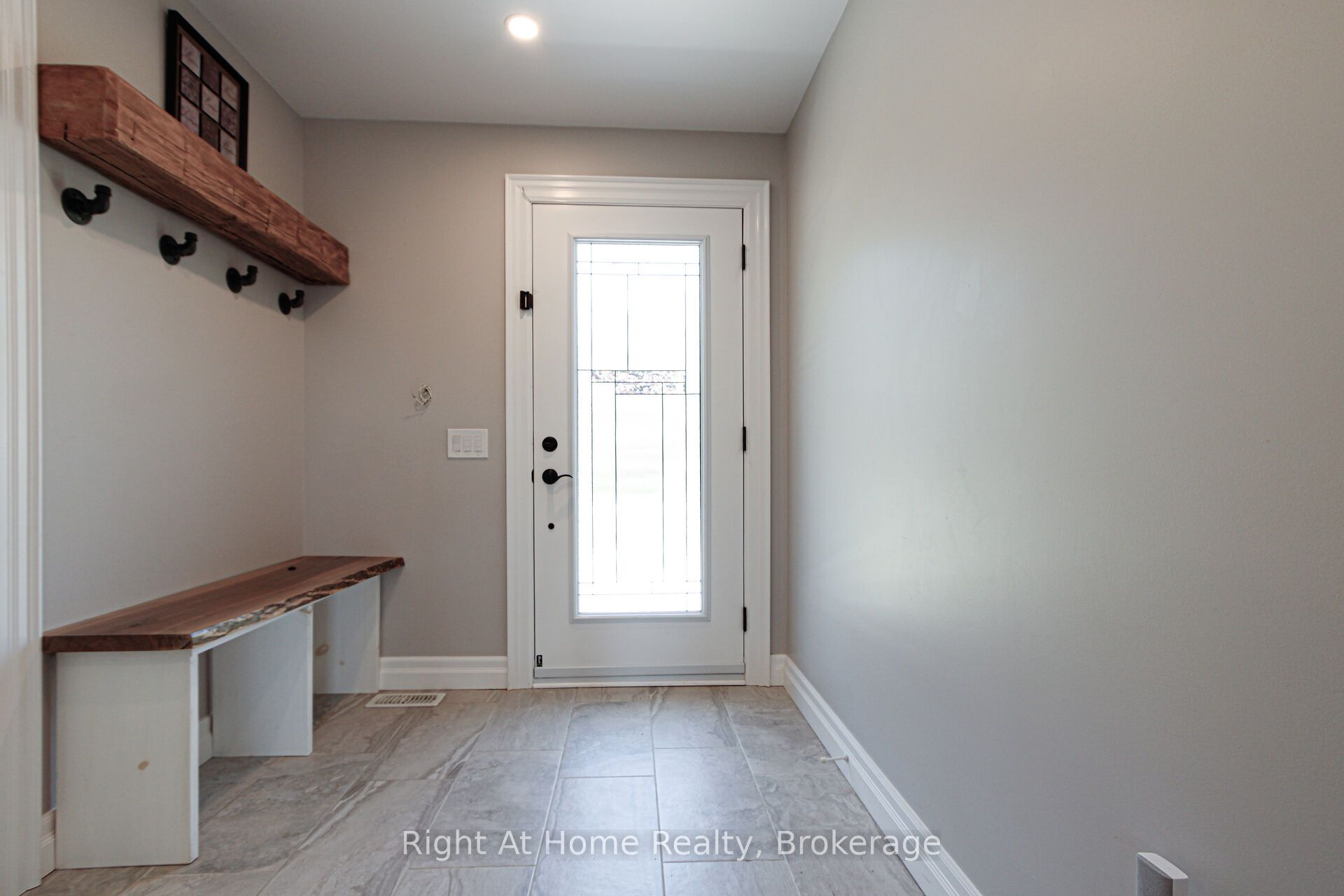 367 Golf Club Road, Hamilton, ON L0R 1P0 photo 4