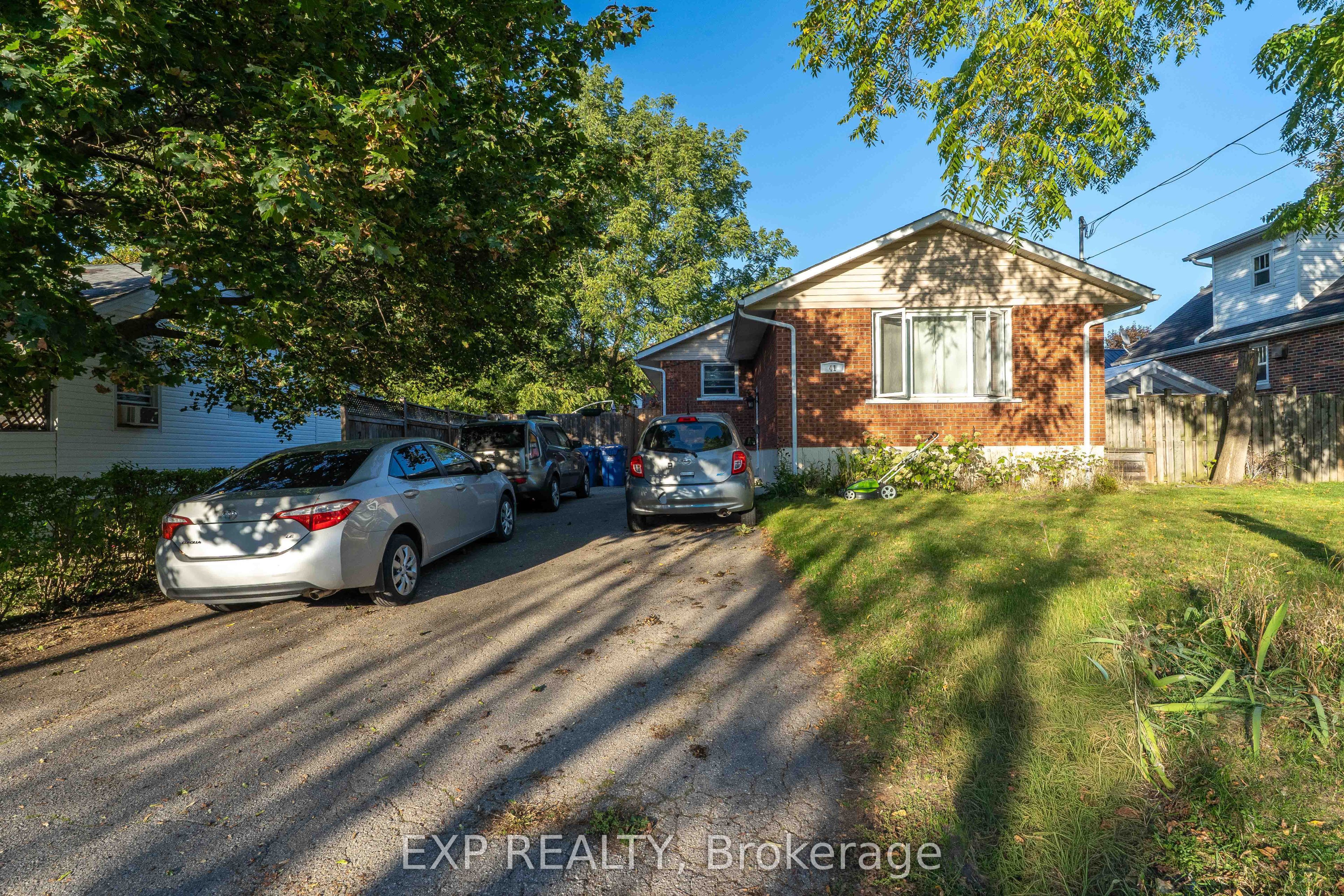 41 Alma Street N, Guelph, ON N1H 5X2 photo 3