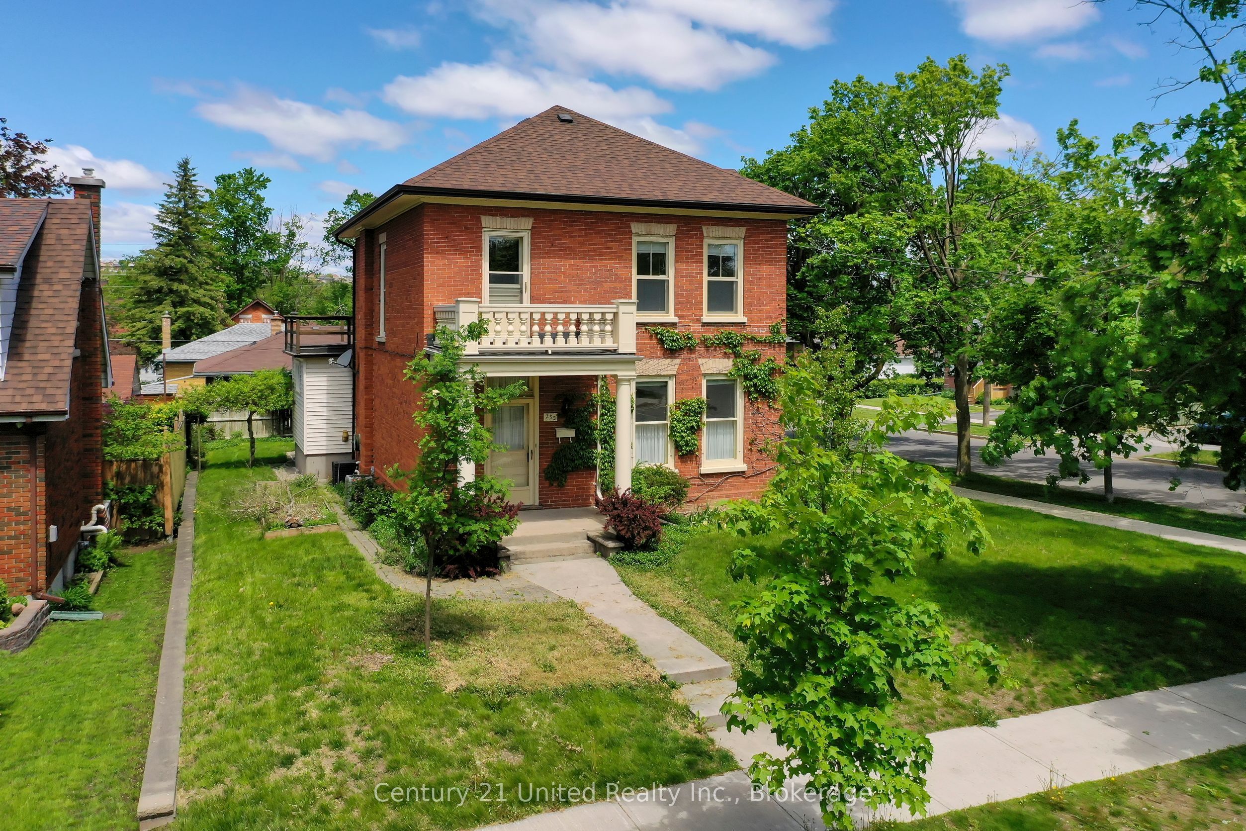 232 Bennet Street, Peterborough, ON K9H 5B6 photo 2