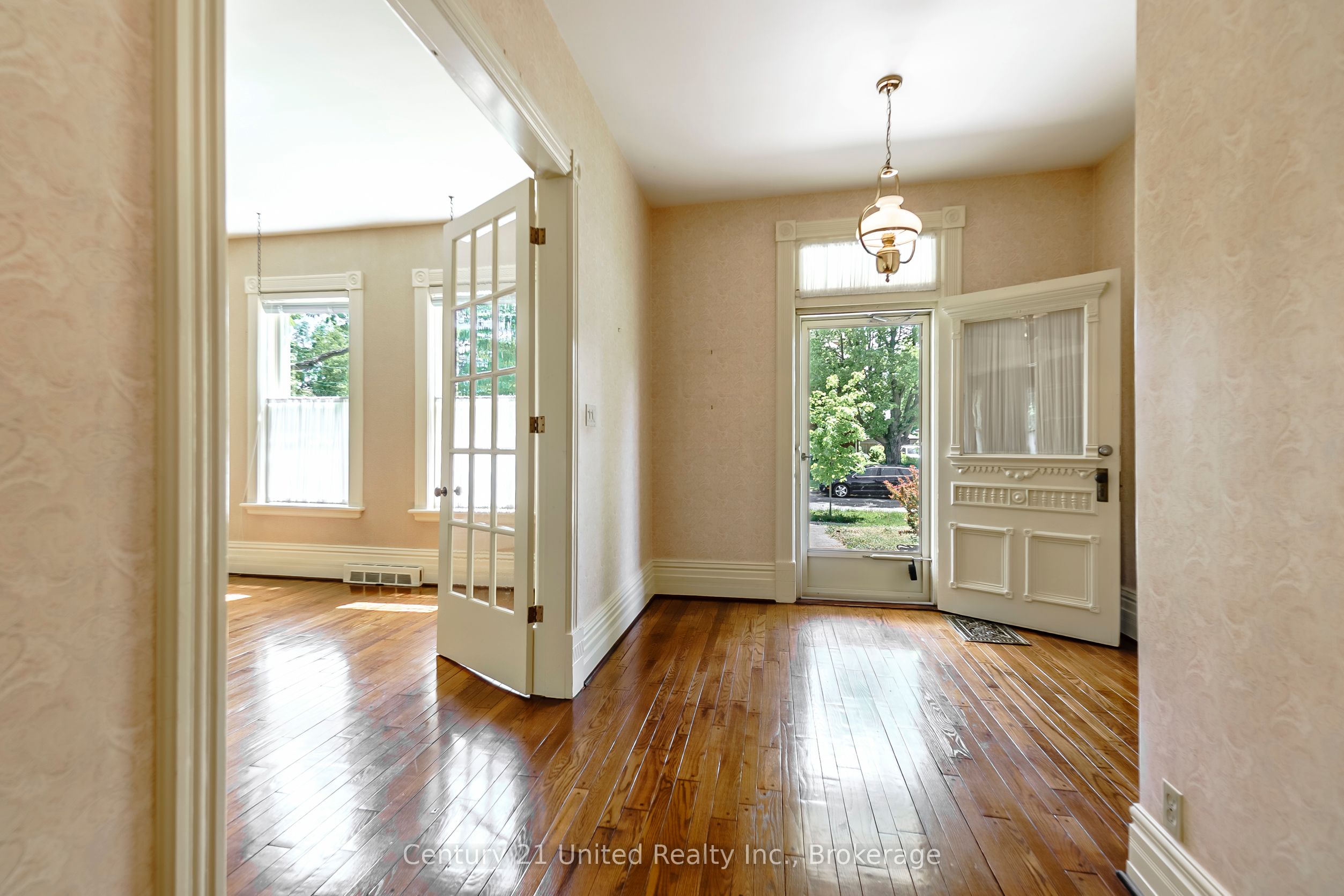 232 Bennet Street, Peterborough, ON K9H 5B6 photo 4