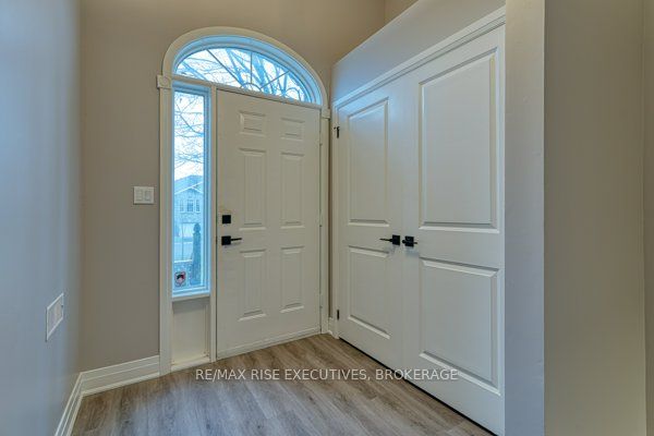 1344 Brackenwood Crescent 2, Kingston, ON K7P 2W3 photo 3