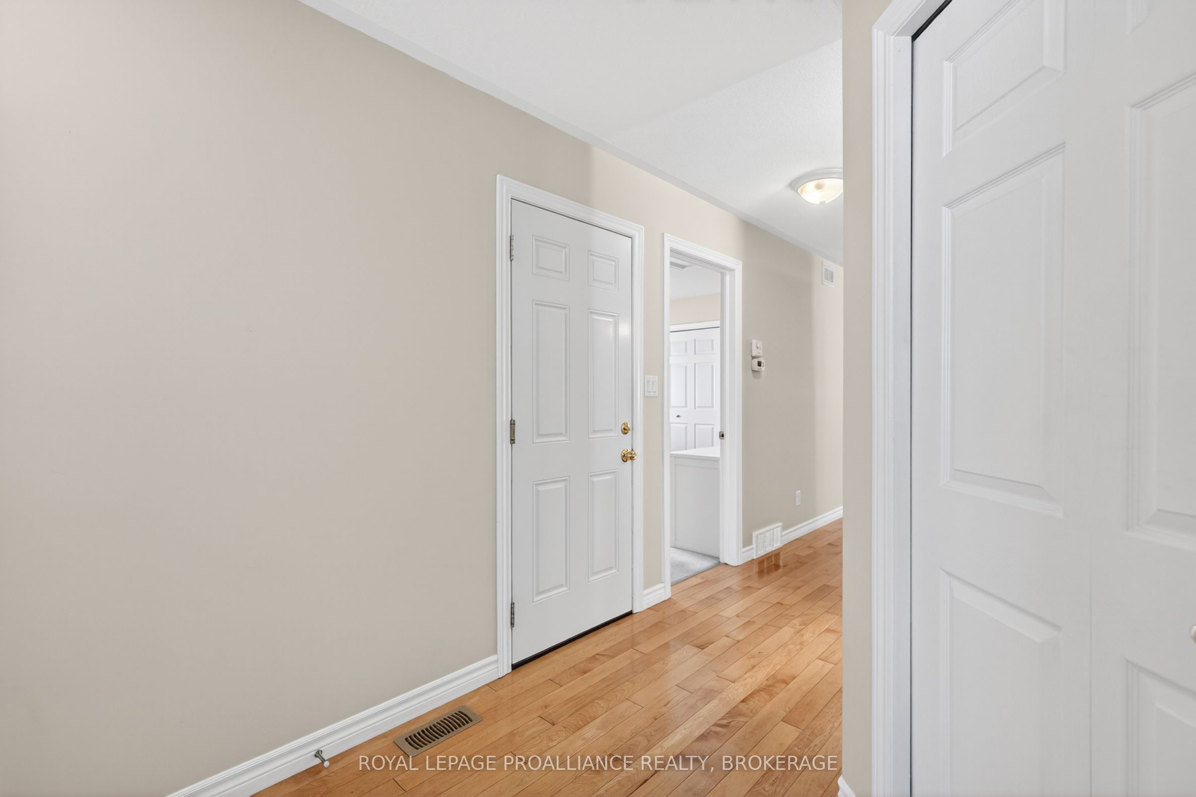 1097 Crossfield Avenue, Kingston, ON K7P 0G7 photo 5