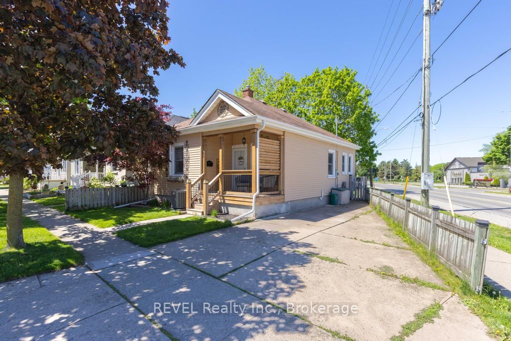 83 Rodman Street, St. Catharines, ON L2R 5C9 photo 2