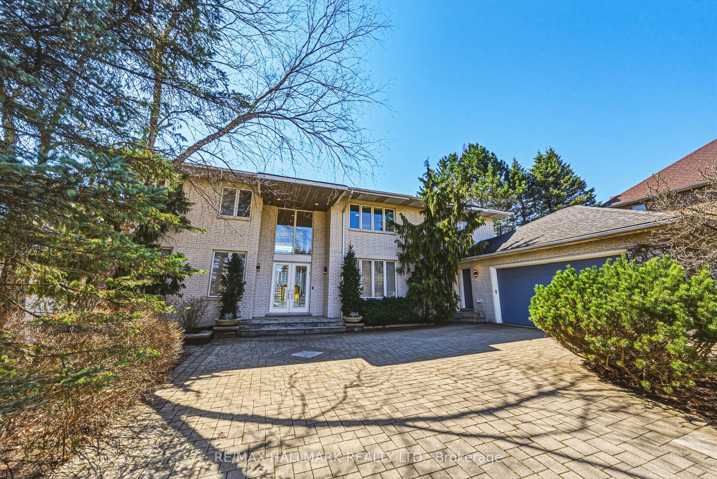 2 Anslow Court, Hamilton, ON L9H 6Z2 photo 5